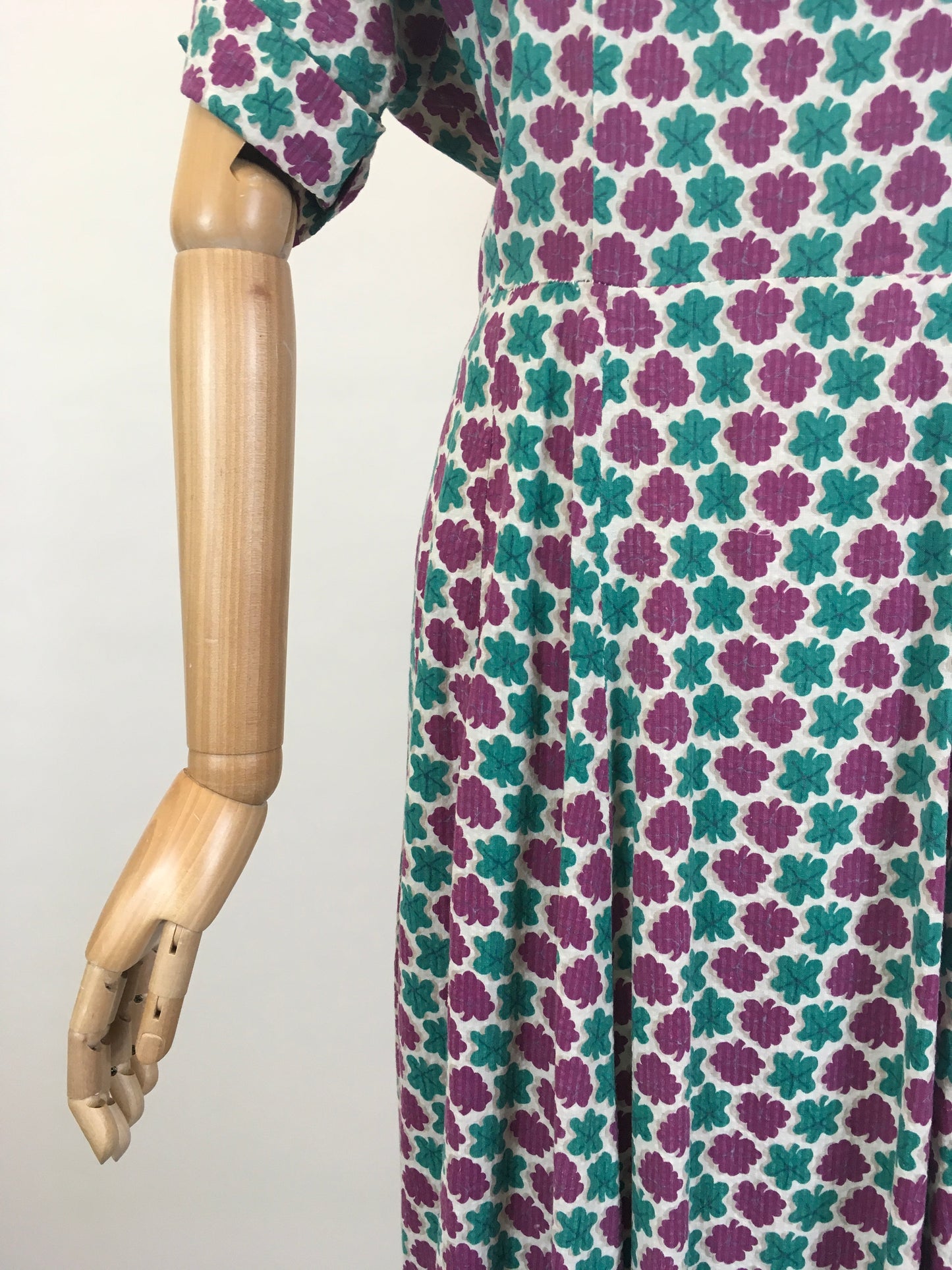 Original 1940’s Darling Day Dress As is - In Purple, Turquoise & White Seersucker