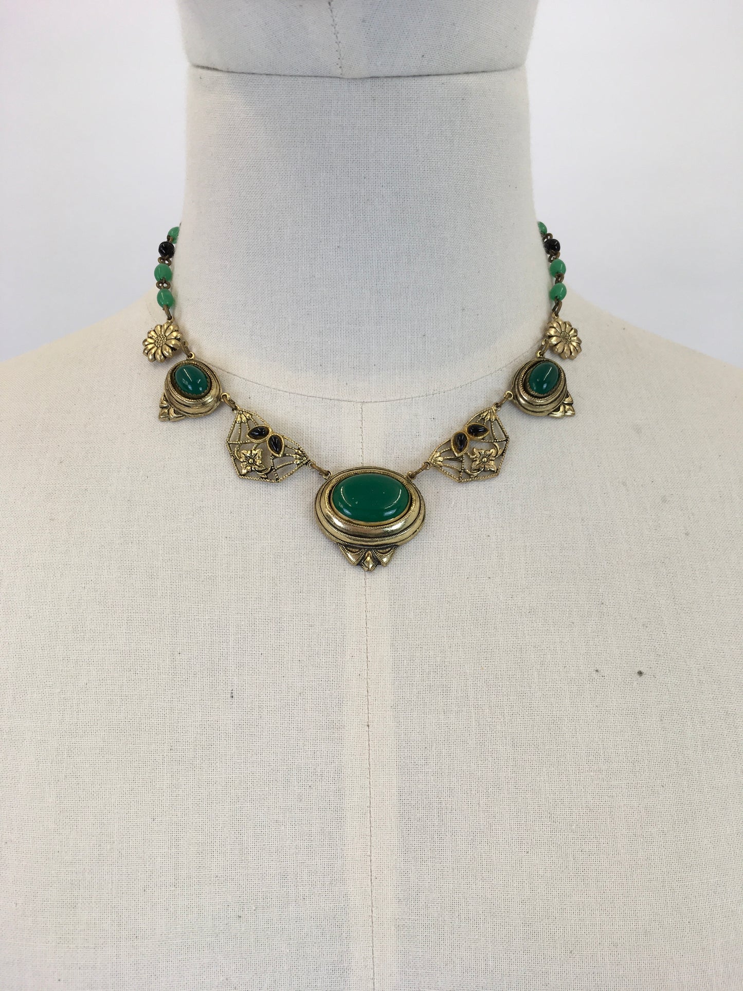 Original 1930s STUNNING Deco Necklace - Brass and Classic Deco Green Glass Beads