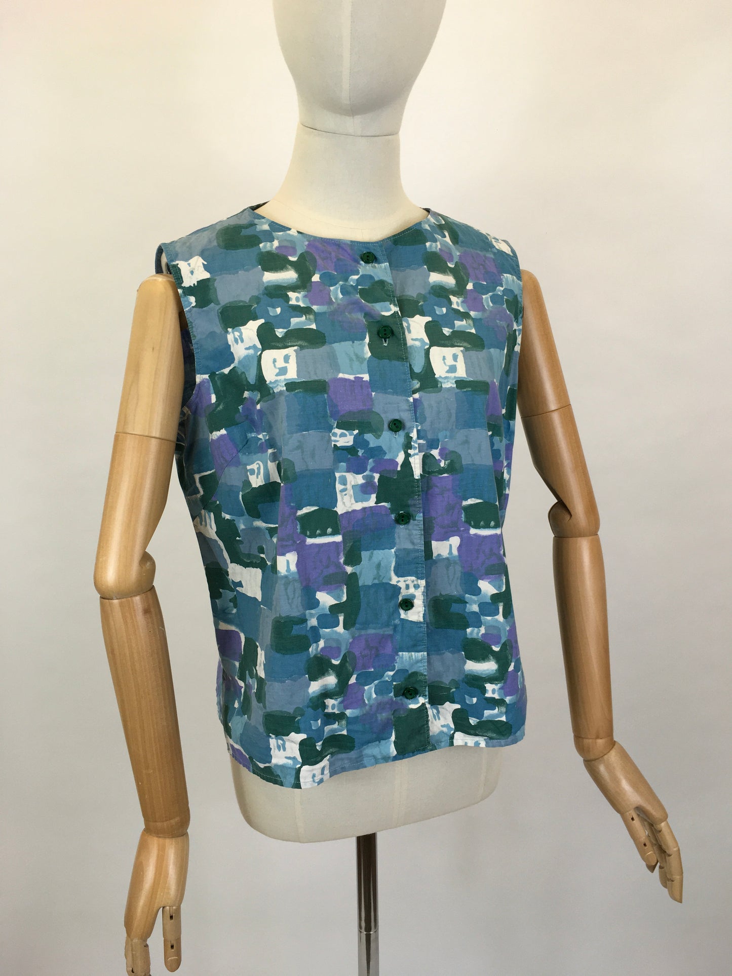 Original 1950’s Fabulous Cotton Blouse - In A Lovely Print