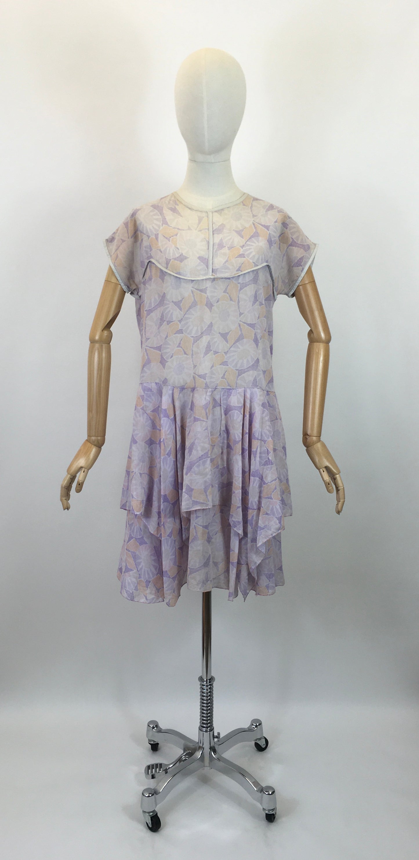 Original 1920's Charming Cotton Lawn Day Dress - In Deco Pastels of Lilacs, Pinks & Orange