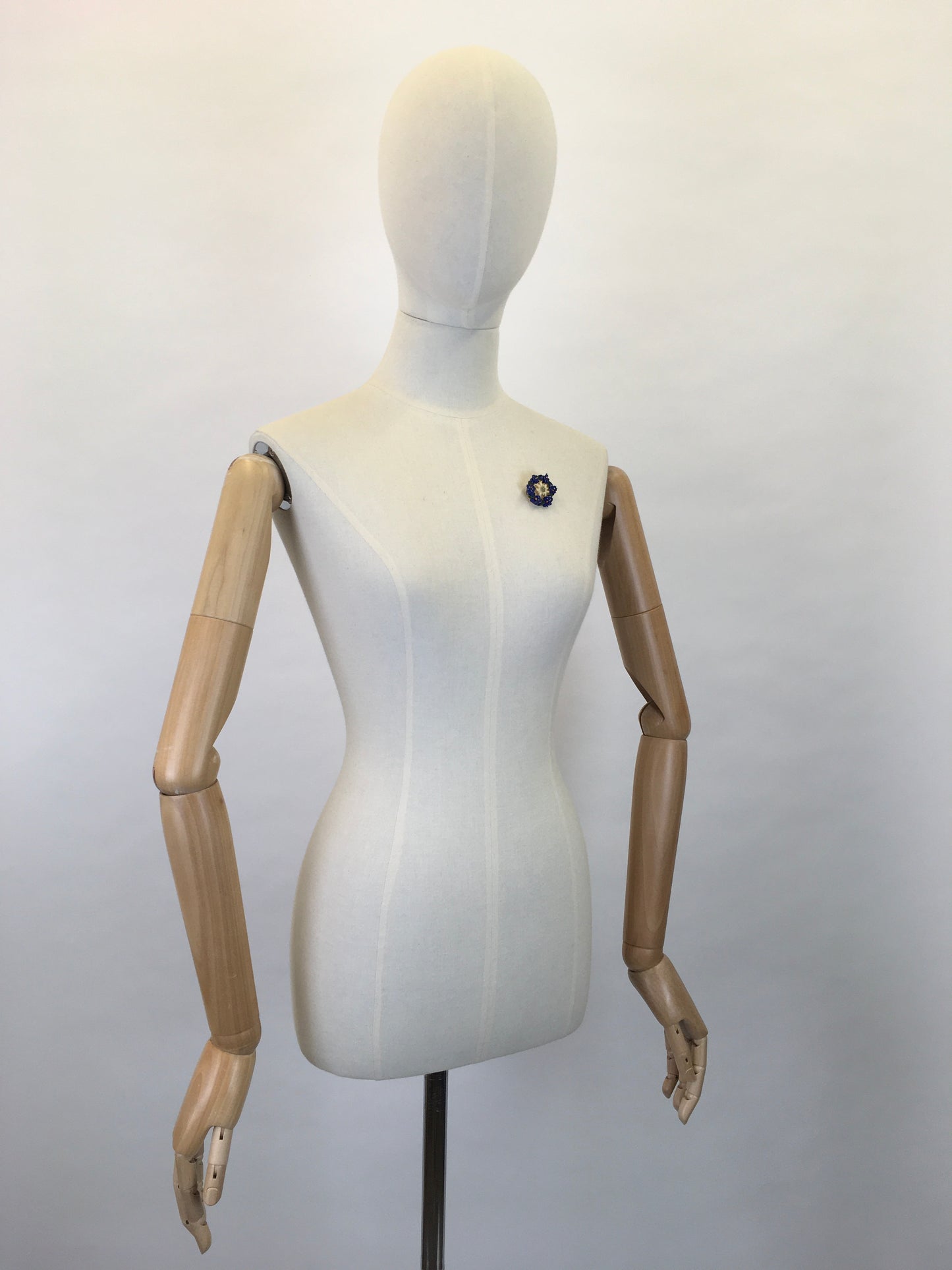 Original 1940s Celluloid Edelweiss Brooch in a Floral Garland - In a Lovely Colour Pallet