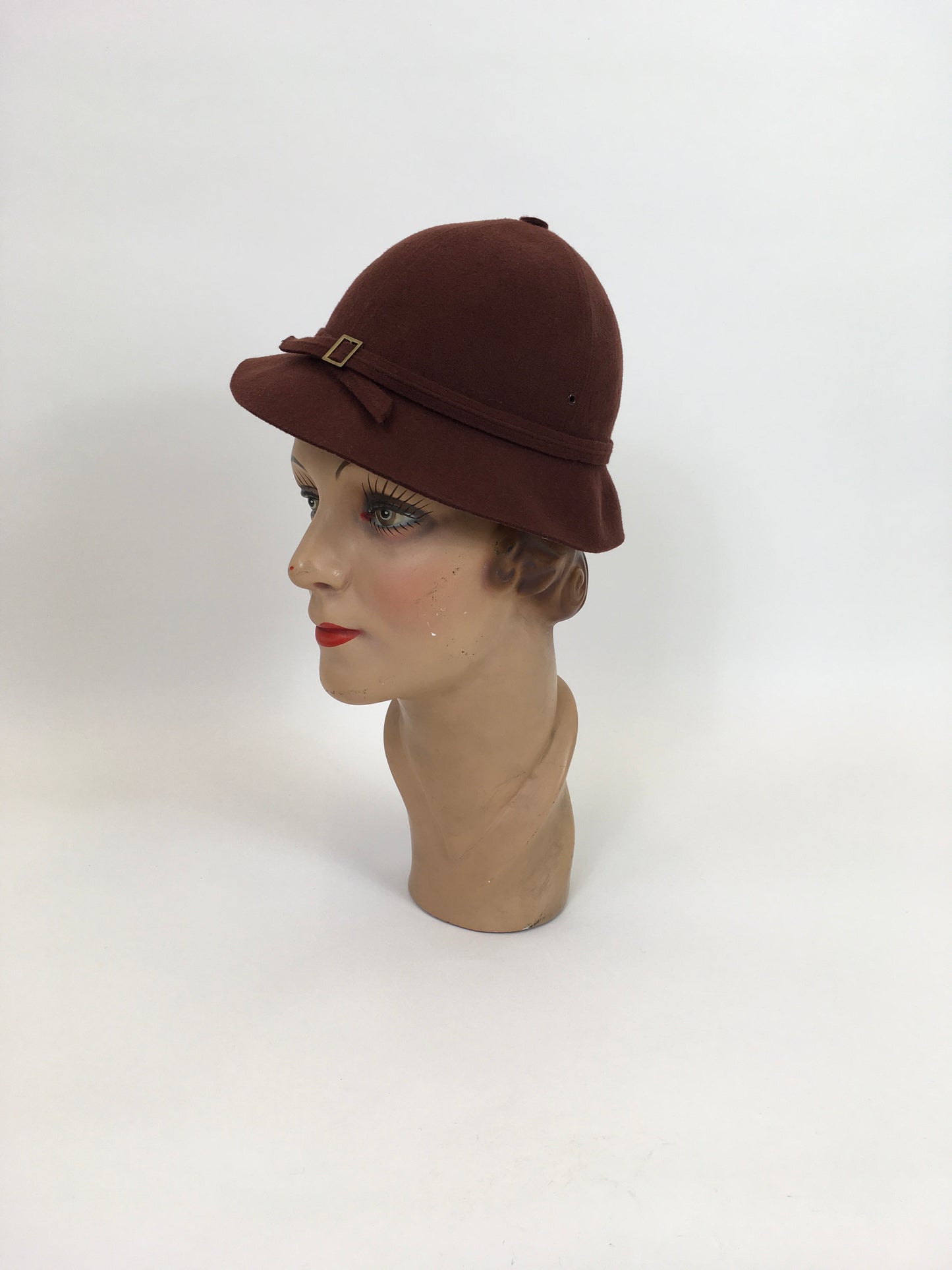 Original 1930's Sensational Sportswear Hat - In A Divine Warm Brown
