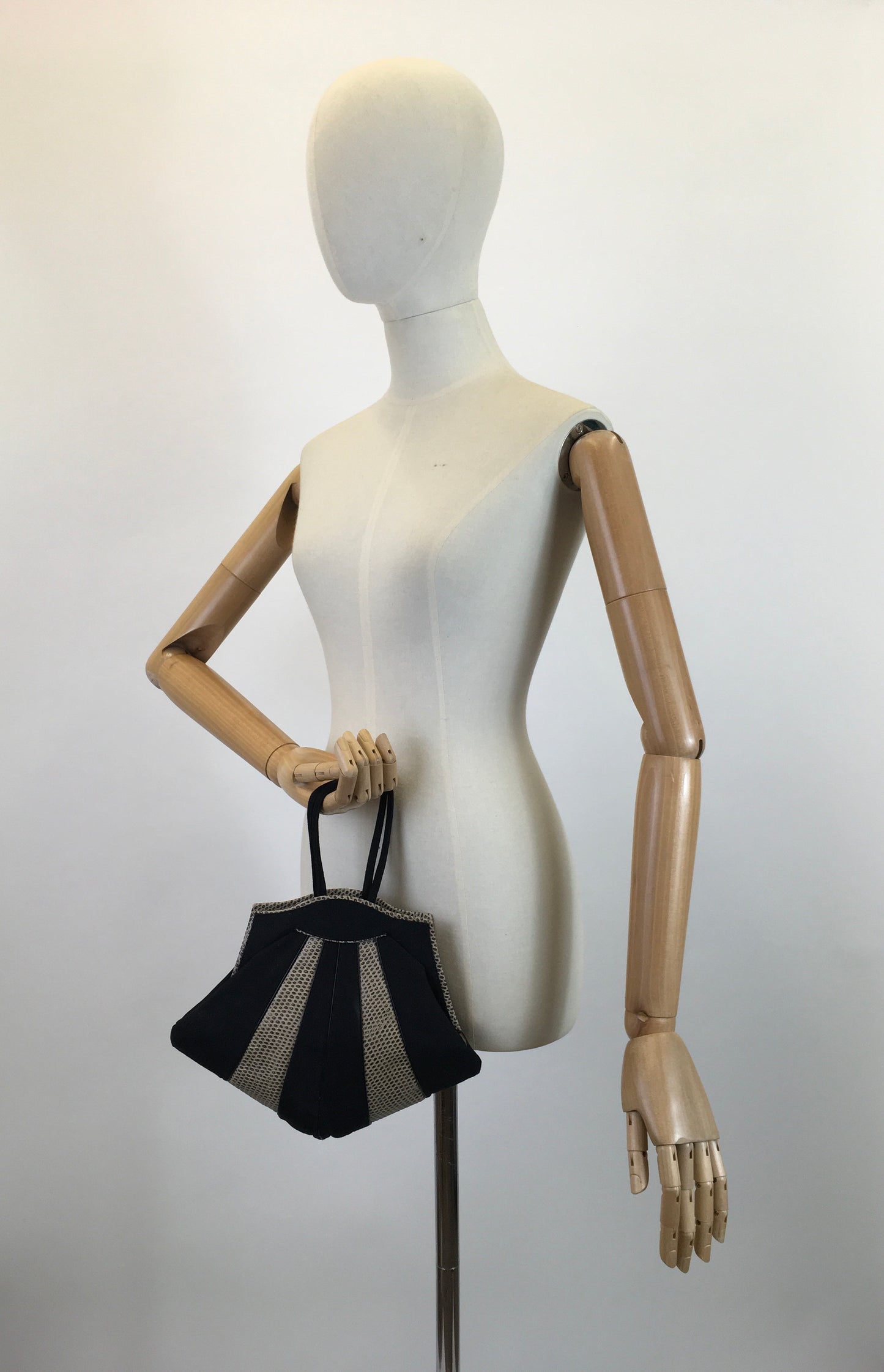 Original Exquisite 1930's Fan Shaped Handbag - ' Tiffanell Bags Of Beauty'