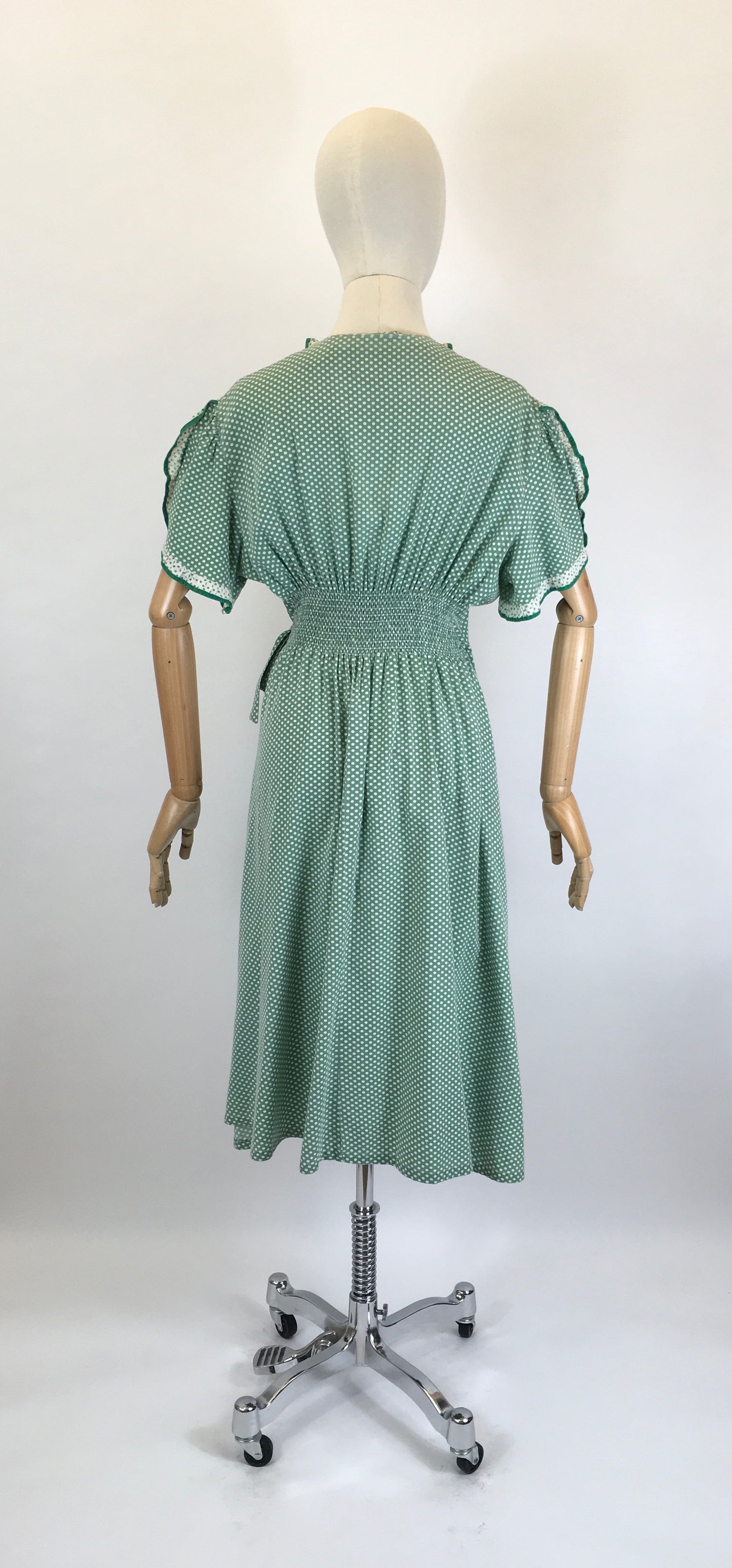 Original 1940’s SENSATIONAL Wrap House Dress - In A Fabulous Green & White Polka Dot