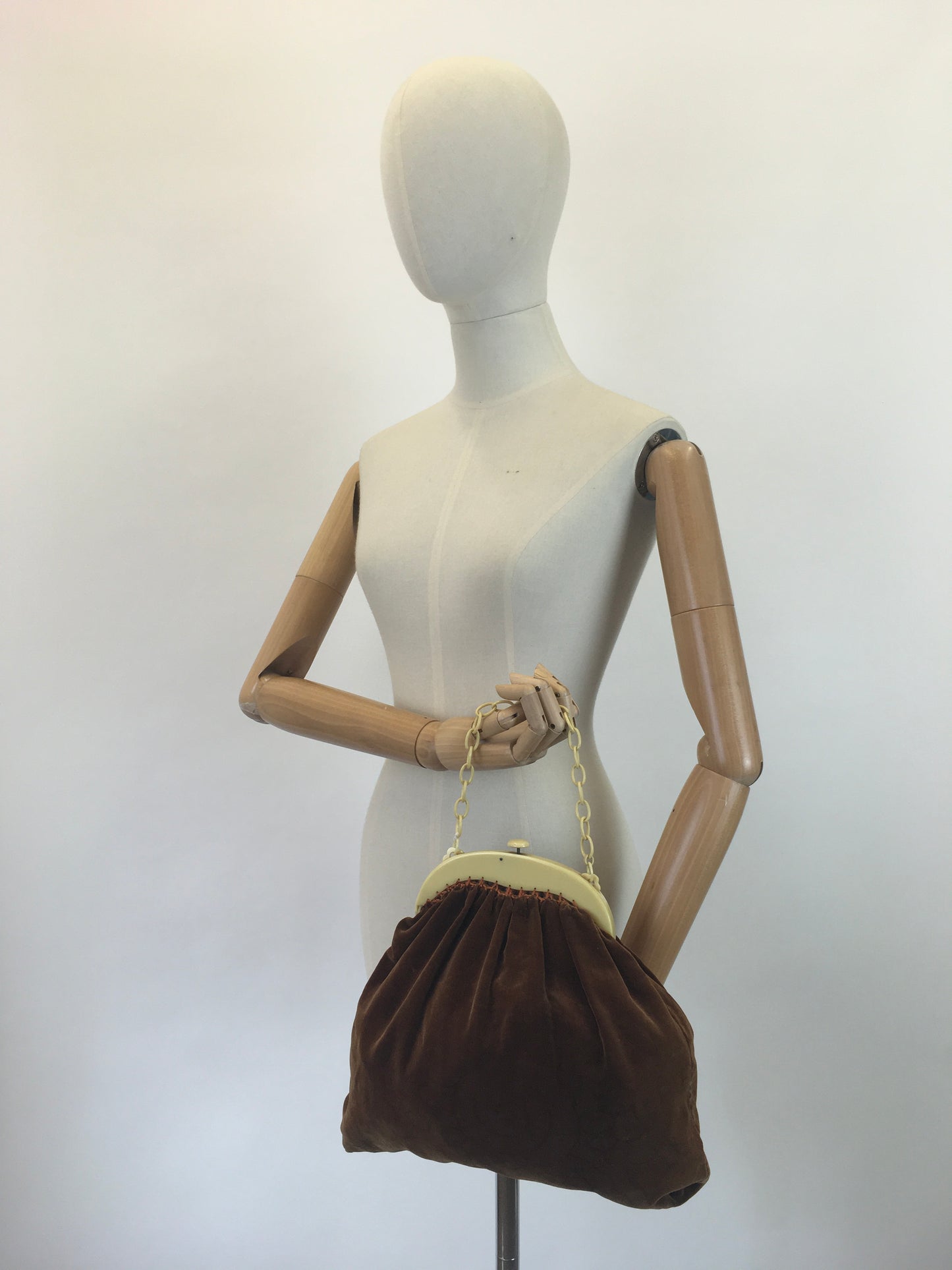 Original Late 1920's Early 1930's Stunning Velvet Handbag - In Warm Golden Brown