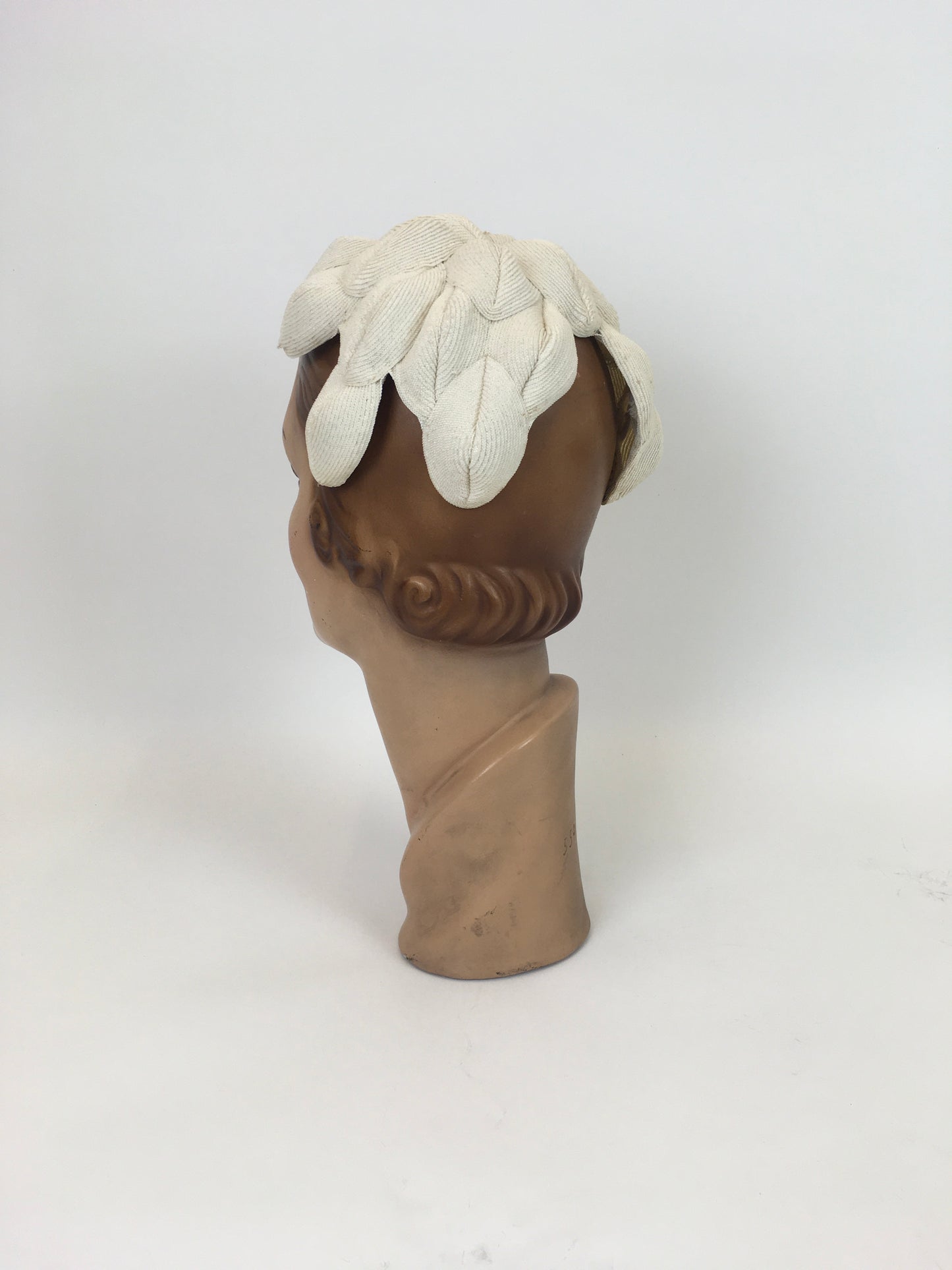Original 1950’s Darling Structured Headpiece - In Soft Ivory