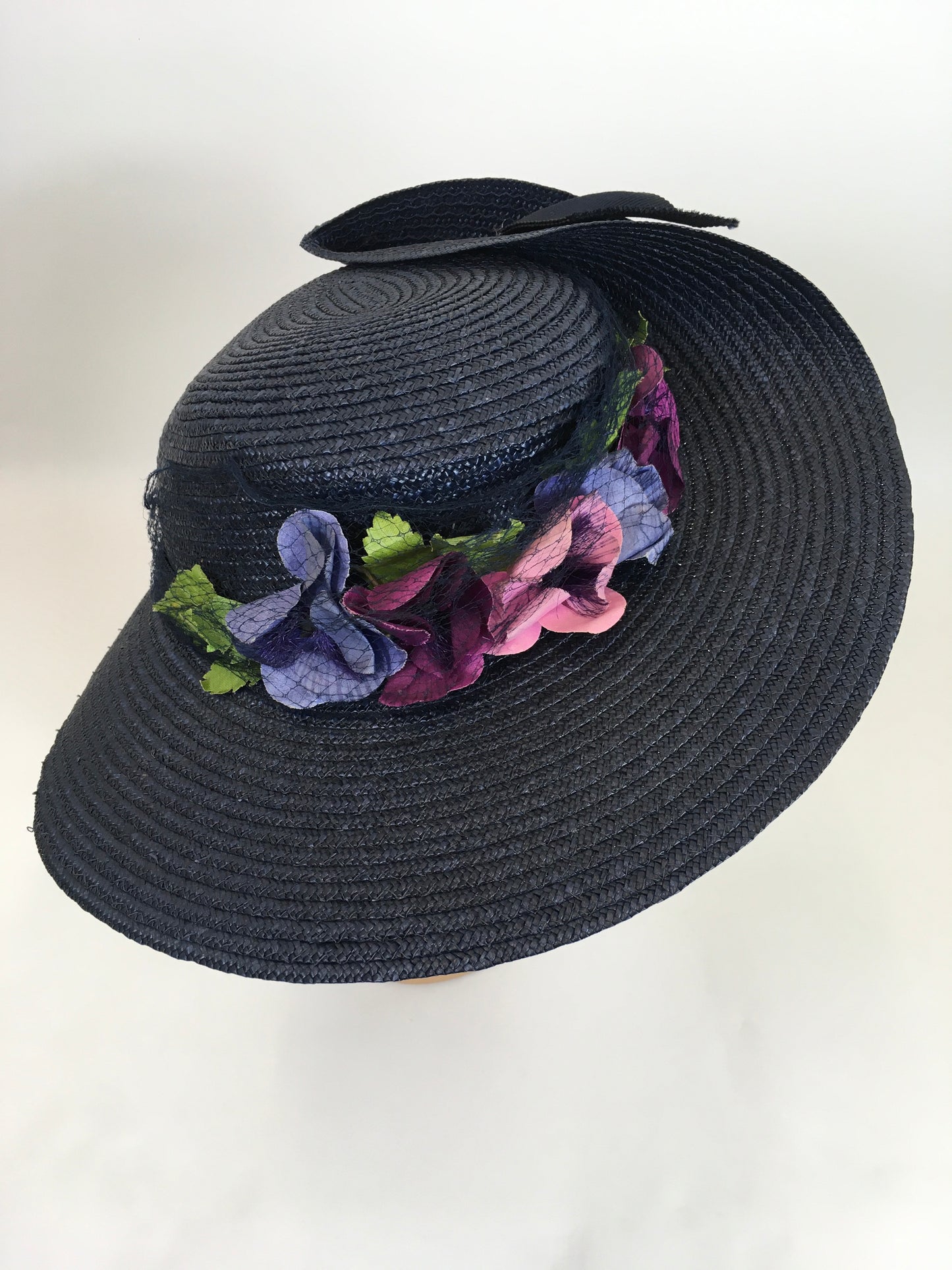 Original 1930’s Stunning Straw Hat - In A Deep Navy With Florals