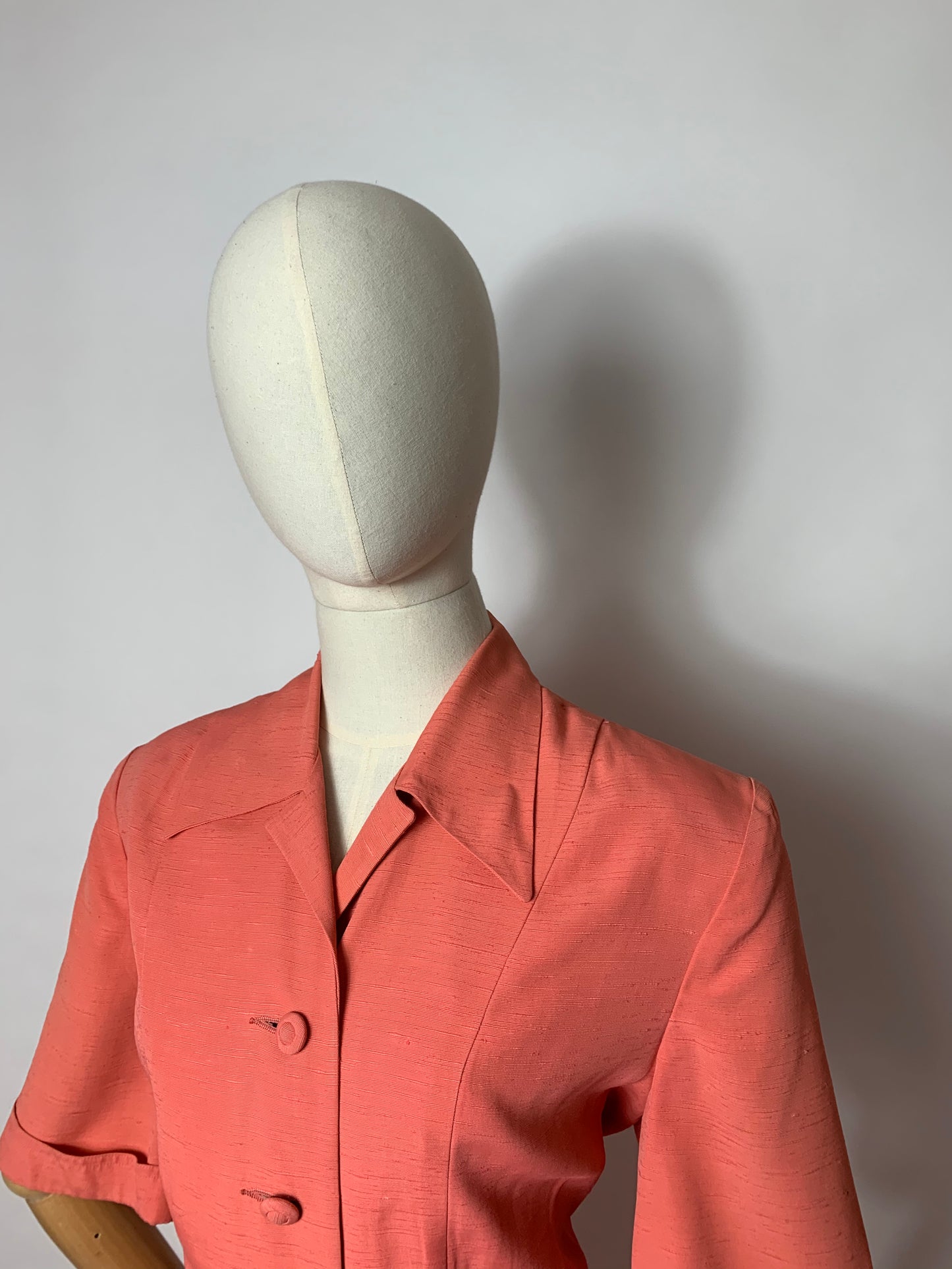 Original 1940’s 2pc Summer Suit - Fabulous Coral Colour and Lovely Detailing
