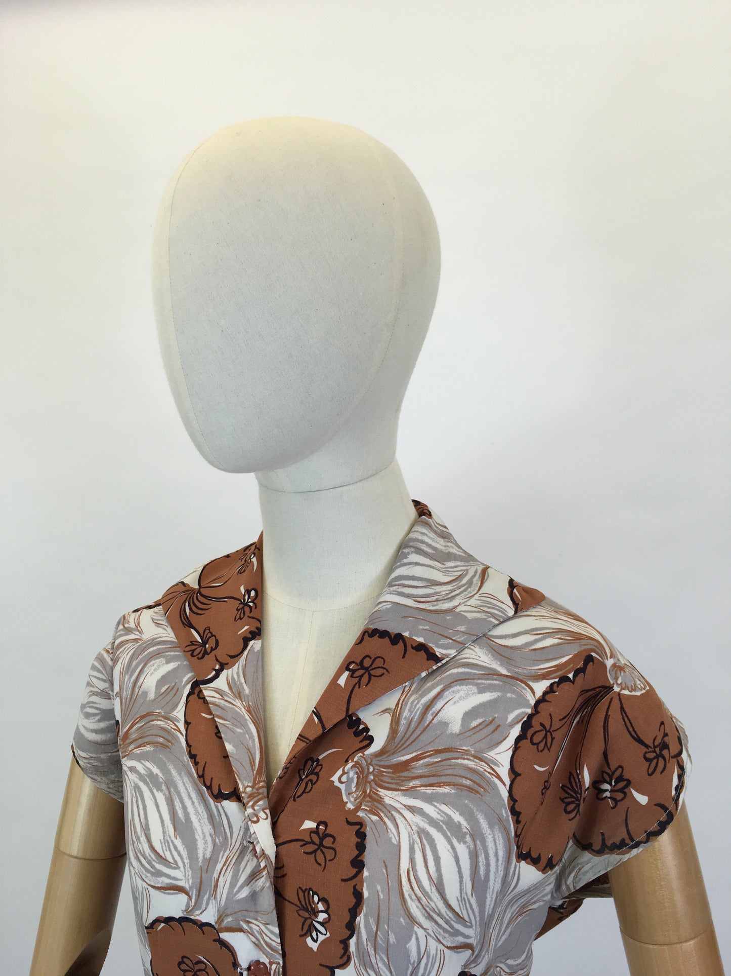 Original 1940’s Cotton Day Dress - In A Lovely Muted Colour Pallet