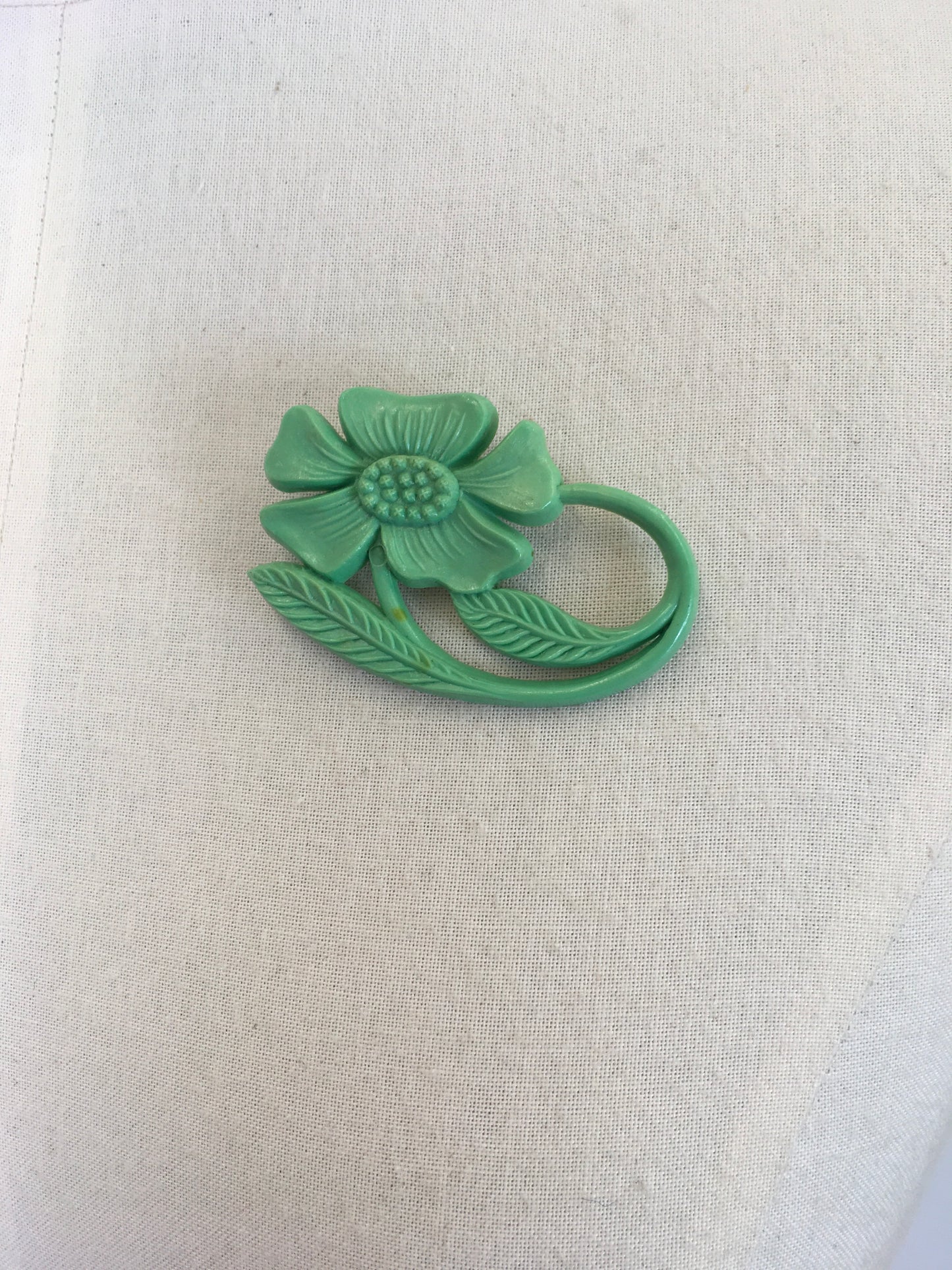 Original 1940’s Early Plastic Brooch - In Deco Green