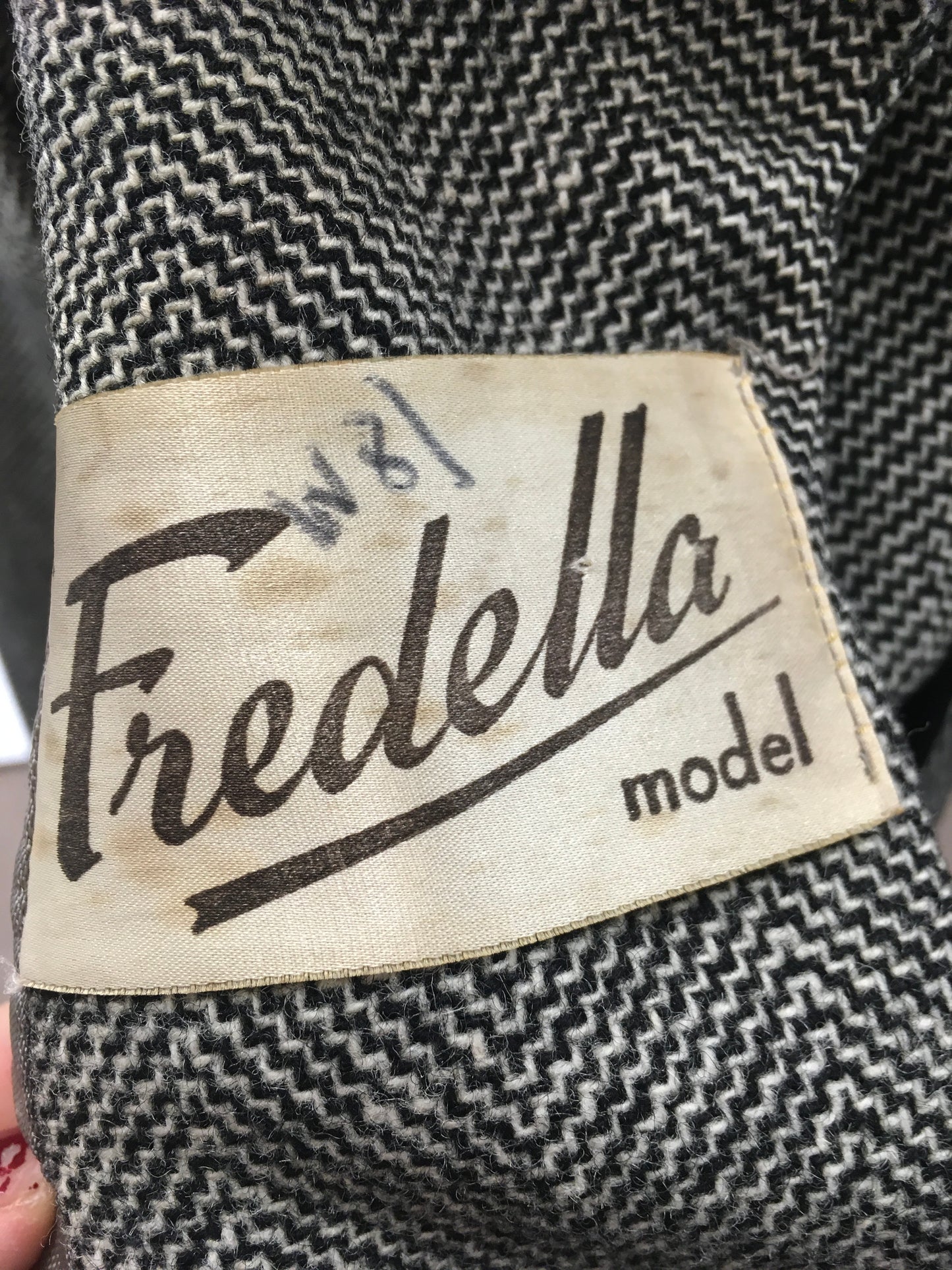 Original 1940’s SENSATIONAL Black Herringbone Tweed Woollen Coat - Made By ‘ Fredella Model ‘