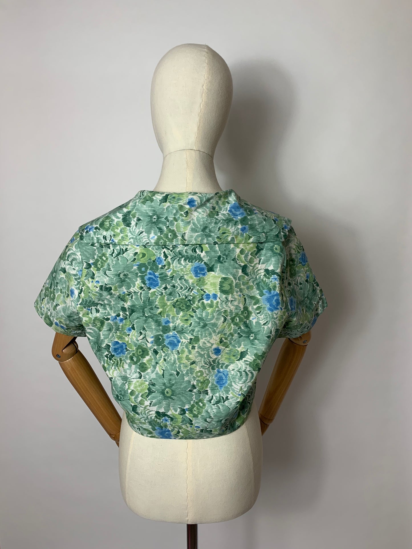 Original 1950s Horrockses Fashions Jacket / Bolero - In a Lovely Summertime Floral