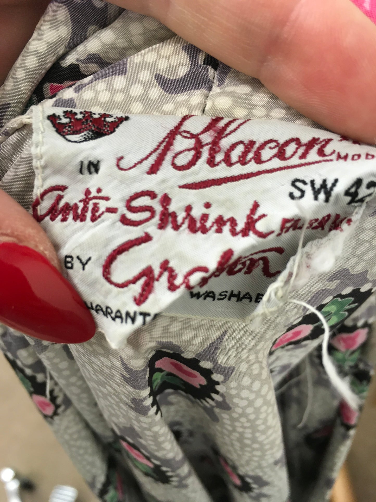 Original 1950’s Cute Button Front Dress - In A Lovely Pretty Cameo Floral