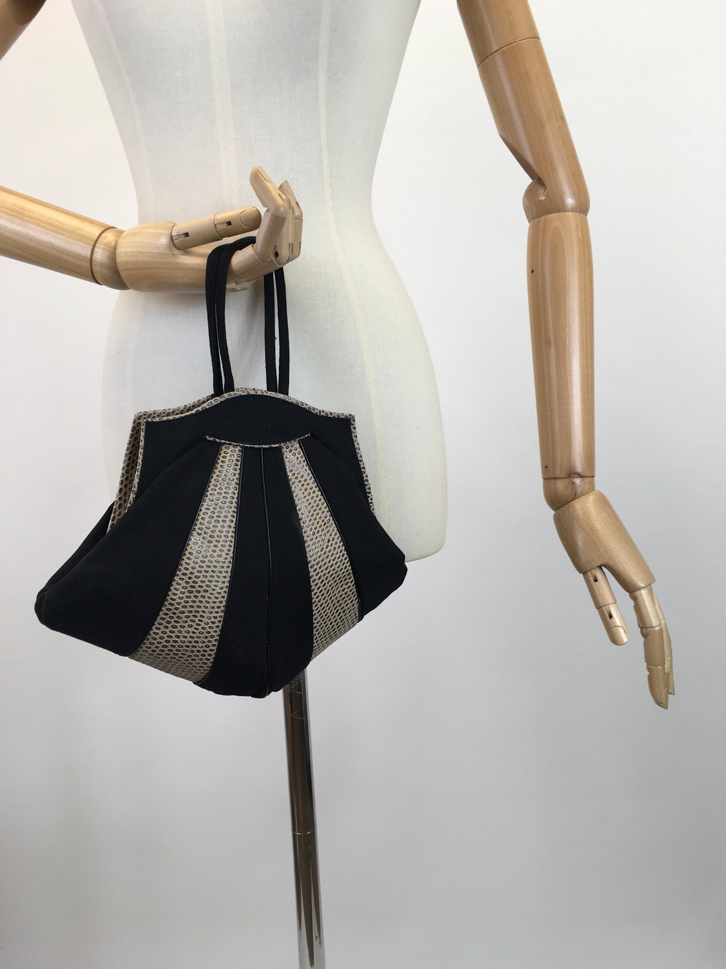 Original Exquisite 1930's Fan Shaped Handbag - ' Tiffanell Bags Of Beauty'