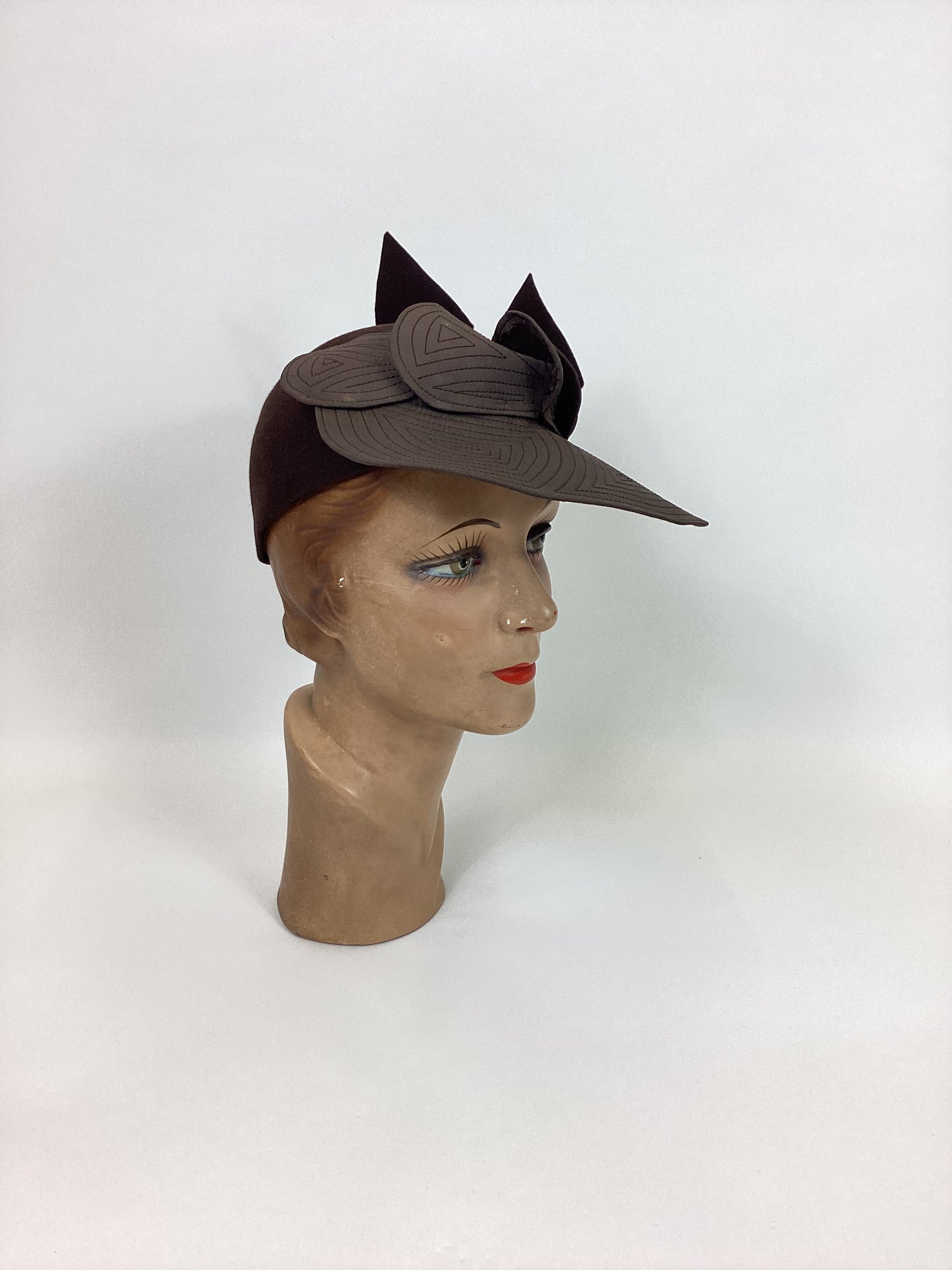 Original 1930’s Sensational Hat in Chocolate Brown - With Deco Stitching