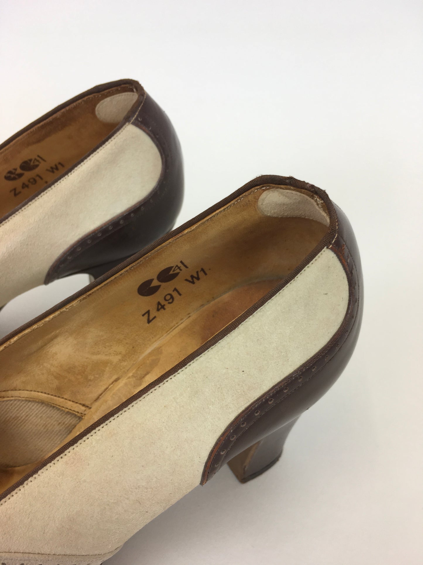 Original 1940s ‘ Start-rite’ CC41 Utility Spectre Shoes - In Iconic Colour-way Cream & Brown