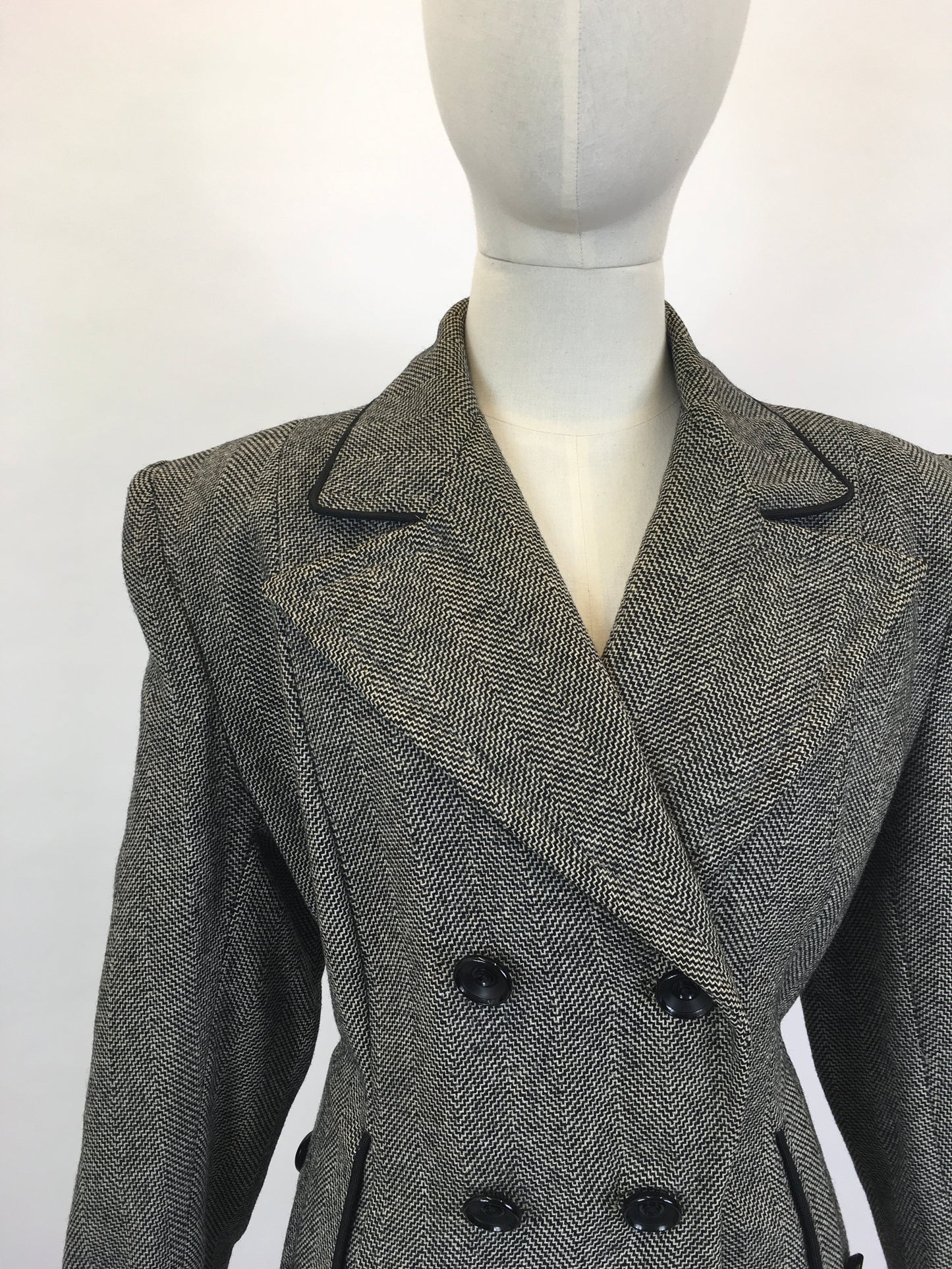 Original 1940’s SENSATIONAL Black Herringbone Tweed Woollen Coat - Made By ‘ Fredella Model ‘