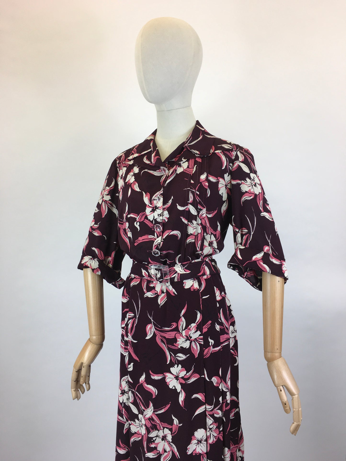 Original 1940’s Stunning Volup Rayon Dress - In A Winter Berry Floral