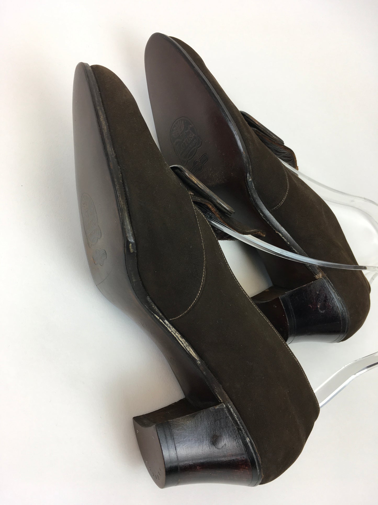 Original 1940’s Brown Suede Shoes - Made By ‘ Lotus ‘ A UK 5 / 5 1/2