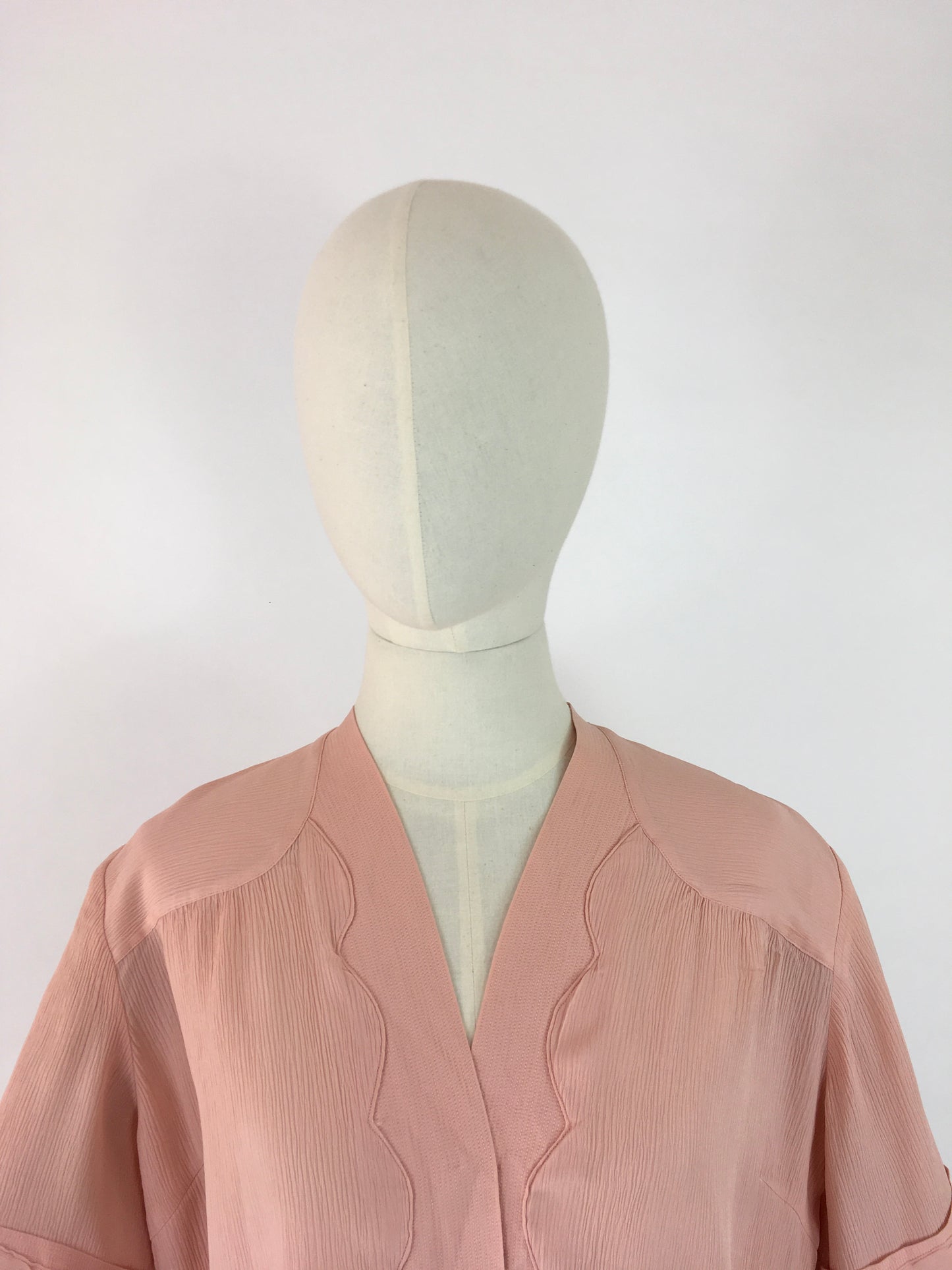 Original 1940’s Dusky Rose Crepe Blouse - Made By the Fabulous Debenham and Freebody