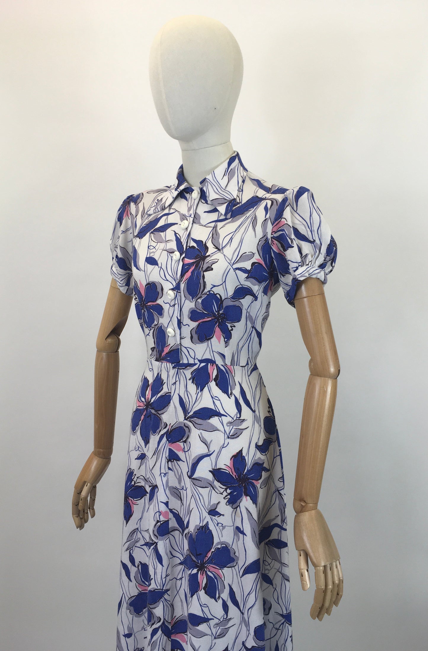 Original 1940's Darling Moygashol Linen Day Dress - In Navy, Off White, Blush & Grey