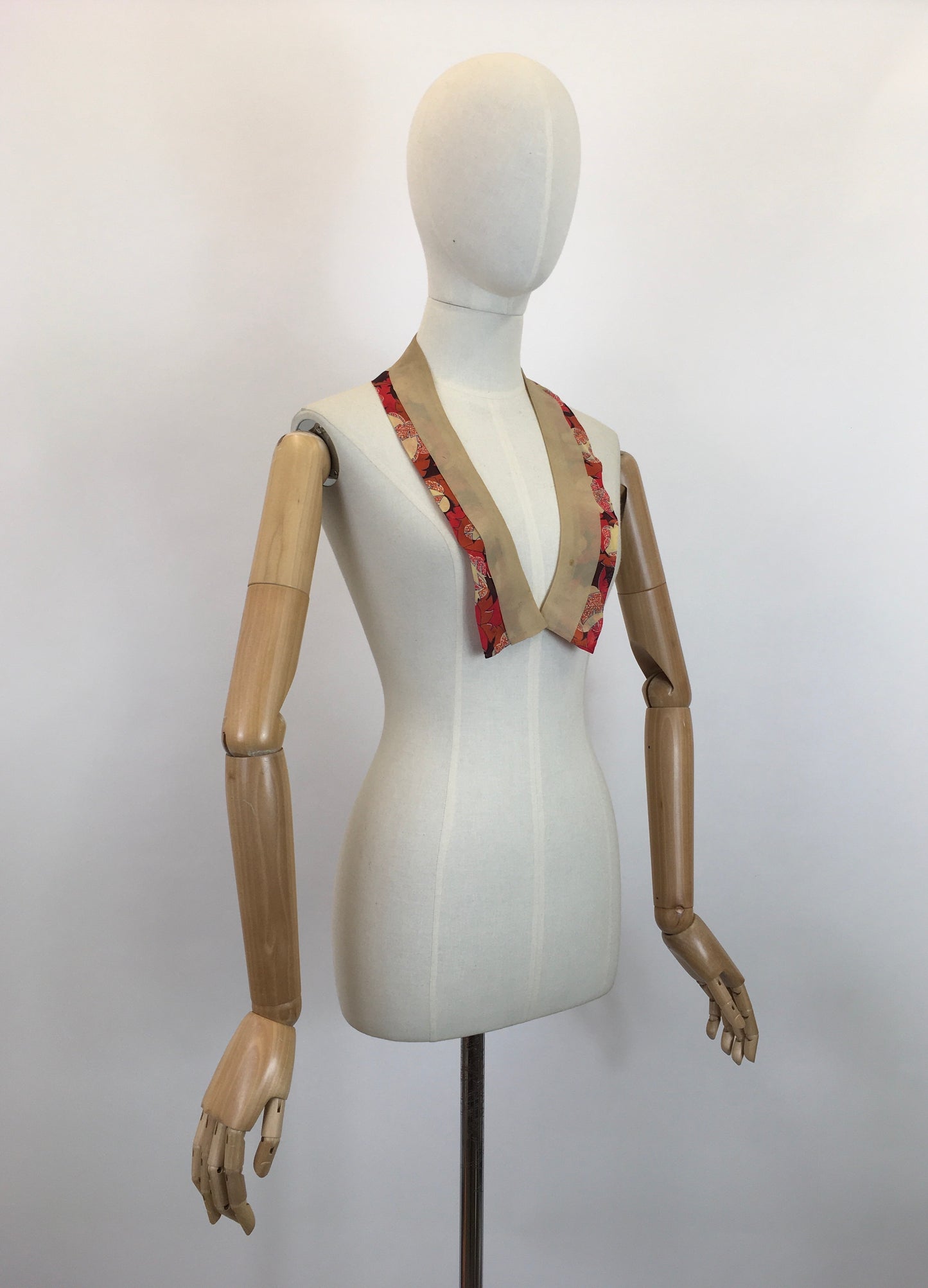 Original 1930's Sublime Double Collar in Chiffon and Silk - Deco Colourings in Orange, Red, Brown and Fawn