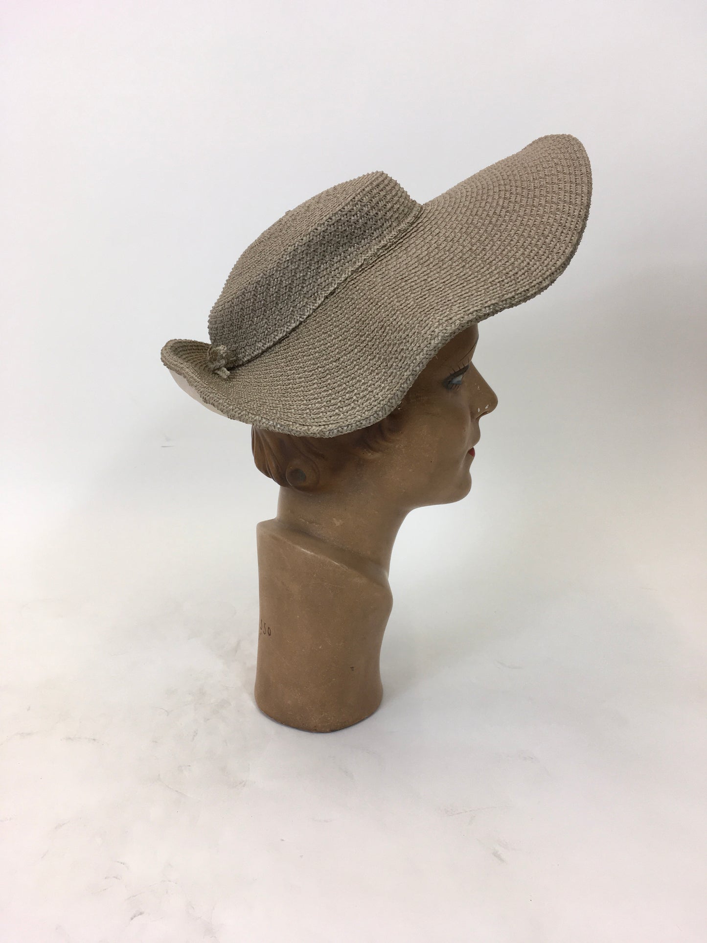 Original 1940's Fabulous Woven Raffia Hat - In A Soft Mushroom With Back Bow Detailing