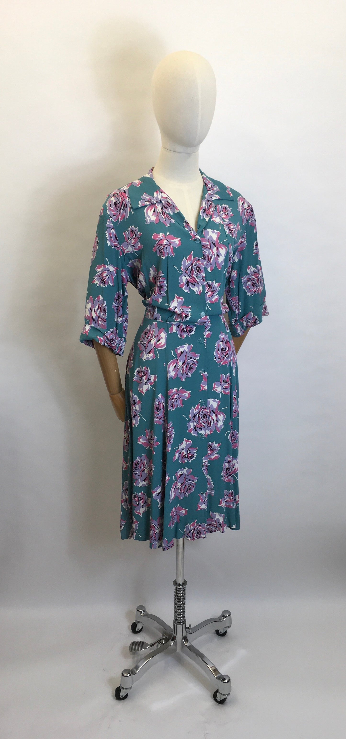 Original 1940's VOLUP Floral Rayon Dress - Beautiful Rayon in a Divine Winter Berry Colour Palette