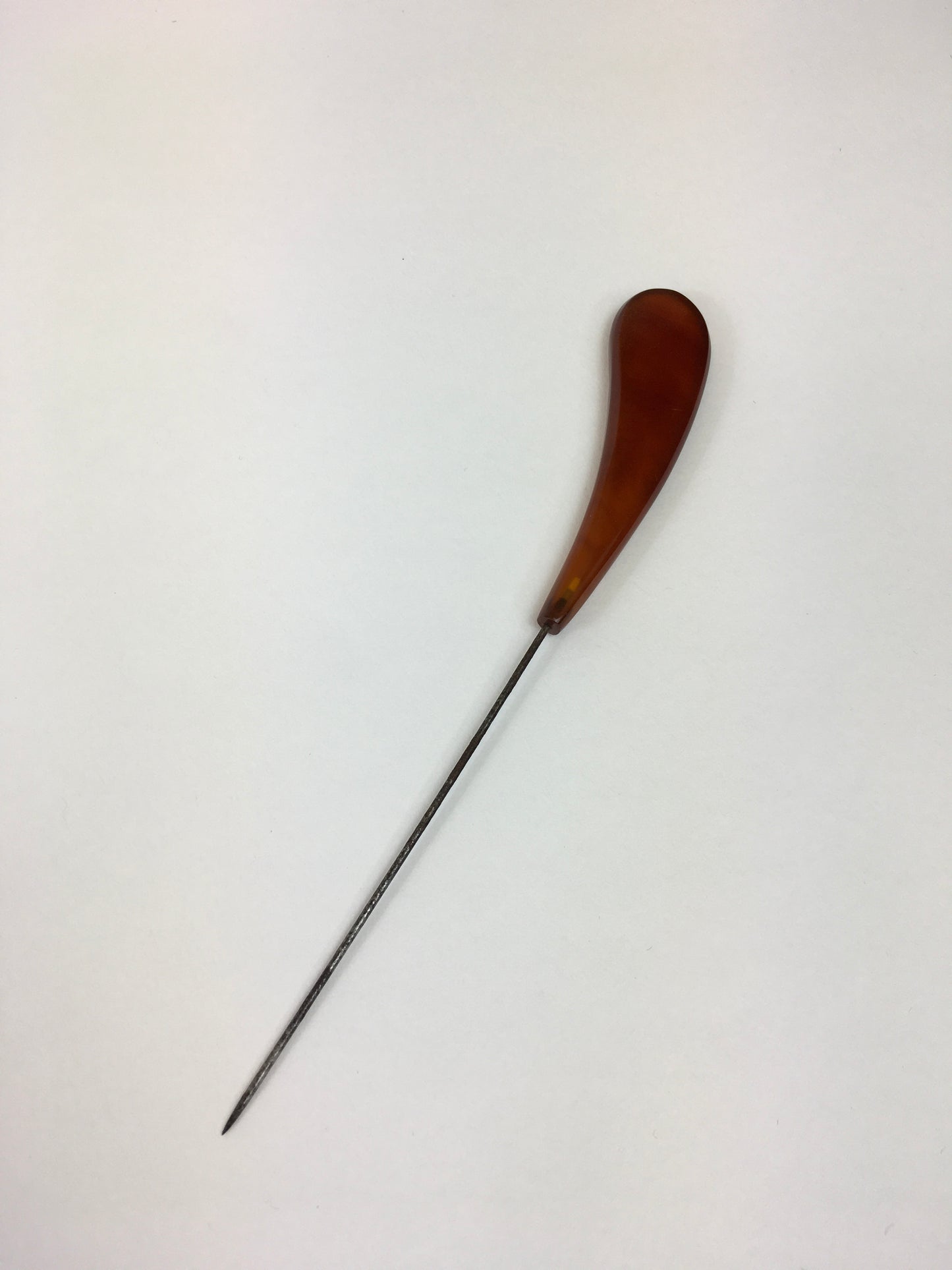 Original 1940’s Hat Pin - In A Lovely Warm Amber Colouring