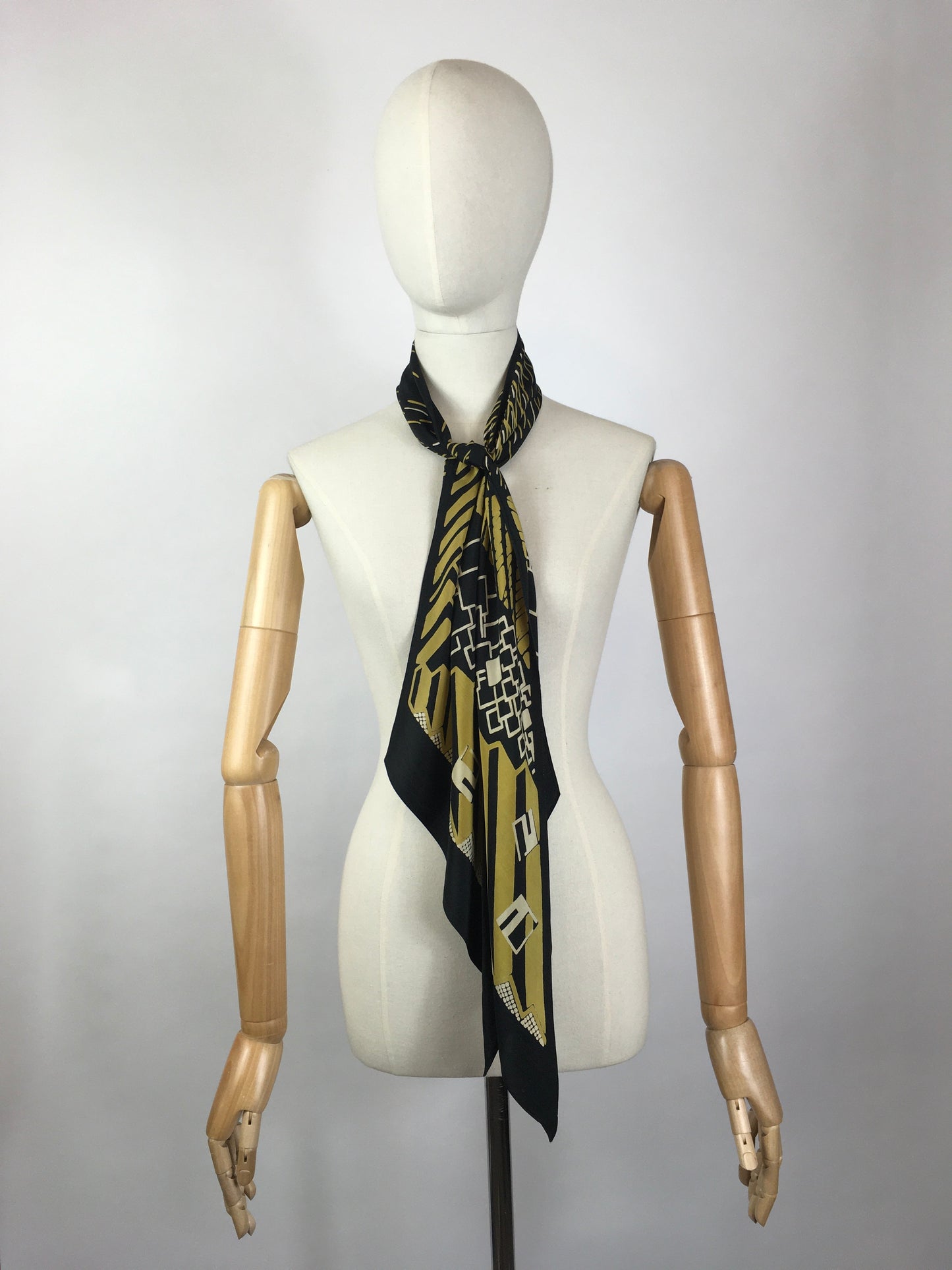 Original 1930’s SENSATIONAL Silk Deco Pointed Scarf - In Black, Gold & Cream