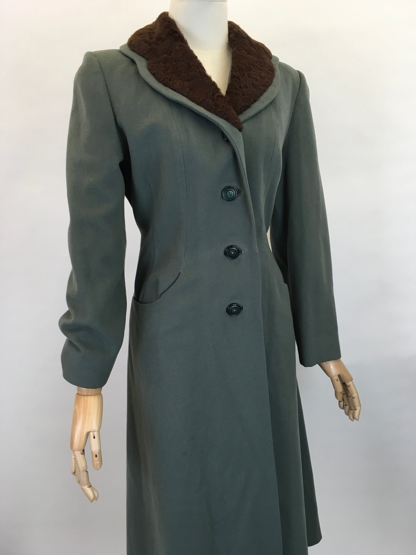Original 1940s Duck Egg Wool Princess Coat with Fur Trim - Stunning 40’s Silhouette