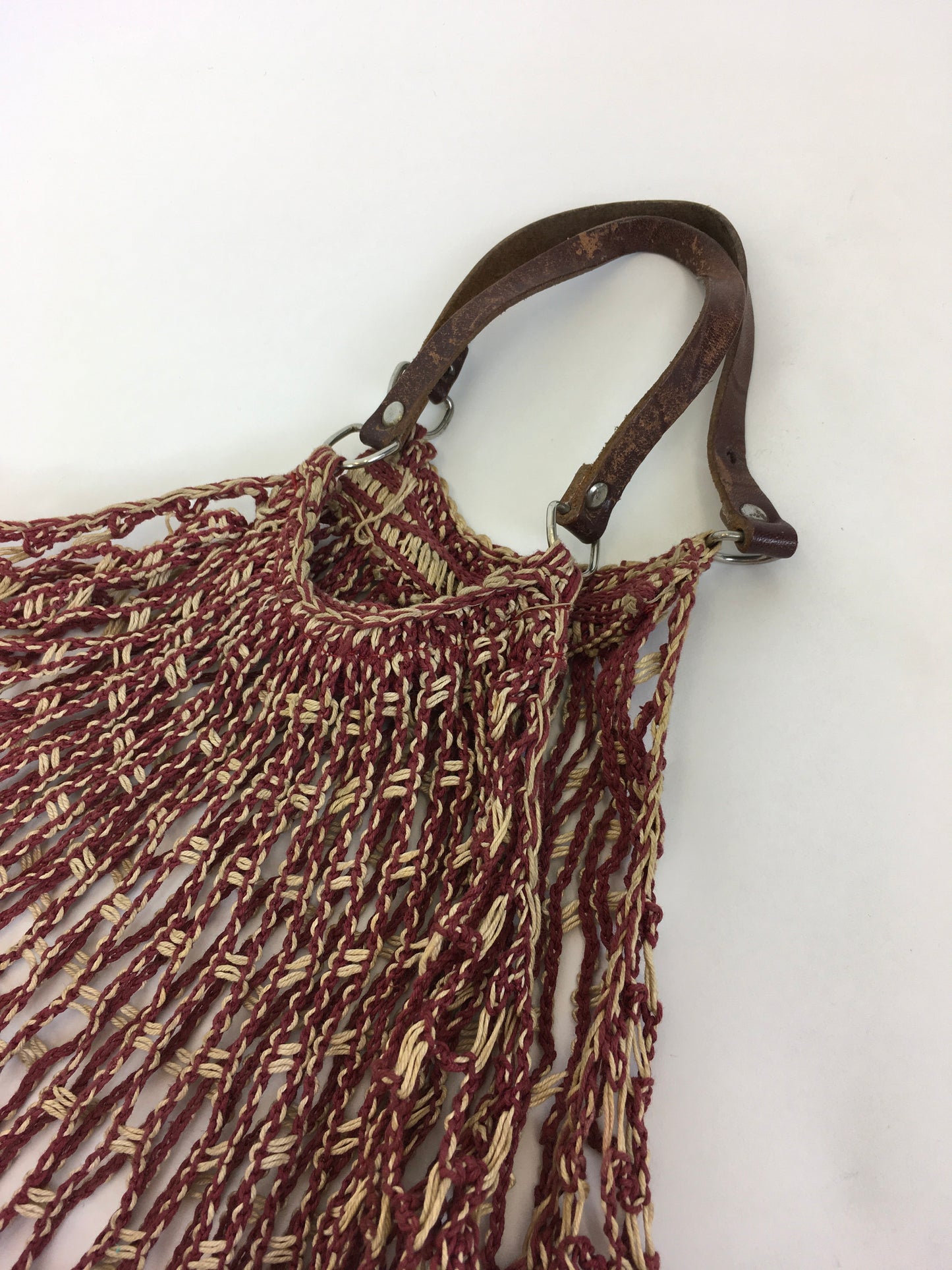 Original 1930’s / 1940’s Burgundy & White String Bag with Leather Handles - A Fabulous Piece Of Nostalgia