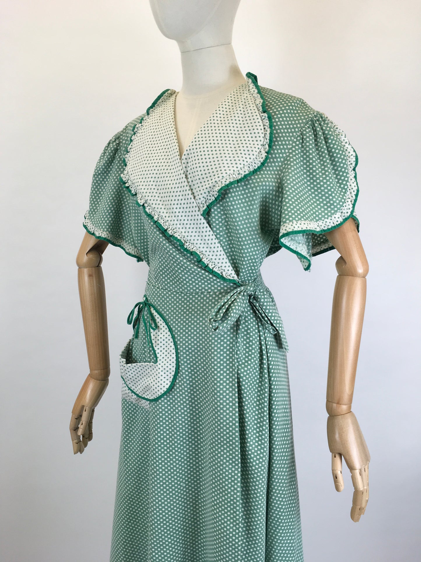 Original 1940’s SENSATIONAL Wrap House Dress - In A Fabulous Green & White Polka Dot