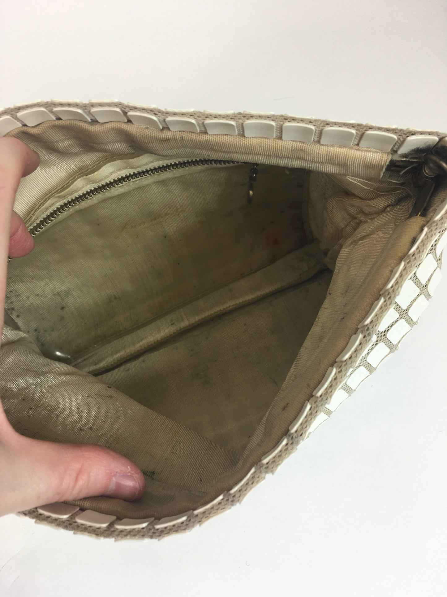 Original Late 1940’s Early 1950’s White Tiled Clutch Handbag - With Magnetic Strip Closure