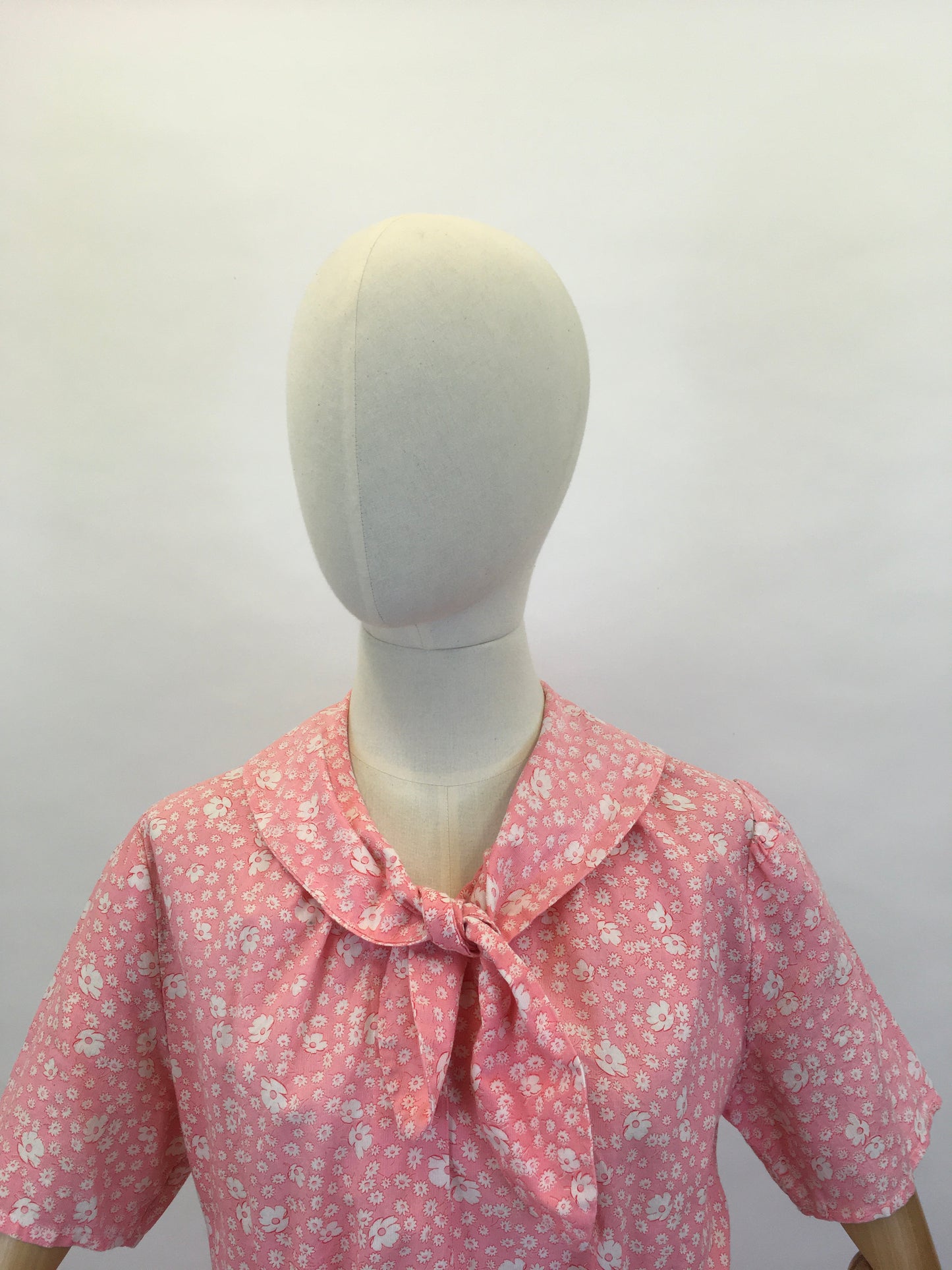 Original late 1940’s Handmade Frock - In a Lovely Pink Floral Cotton