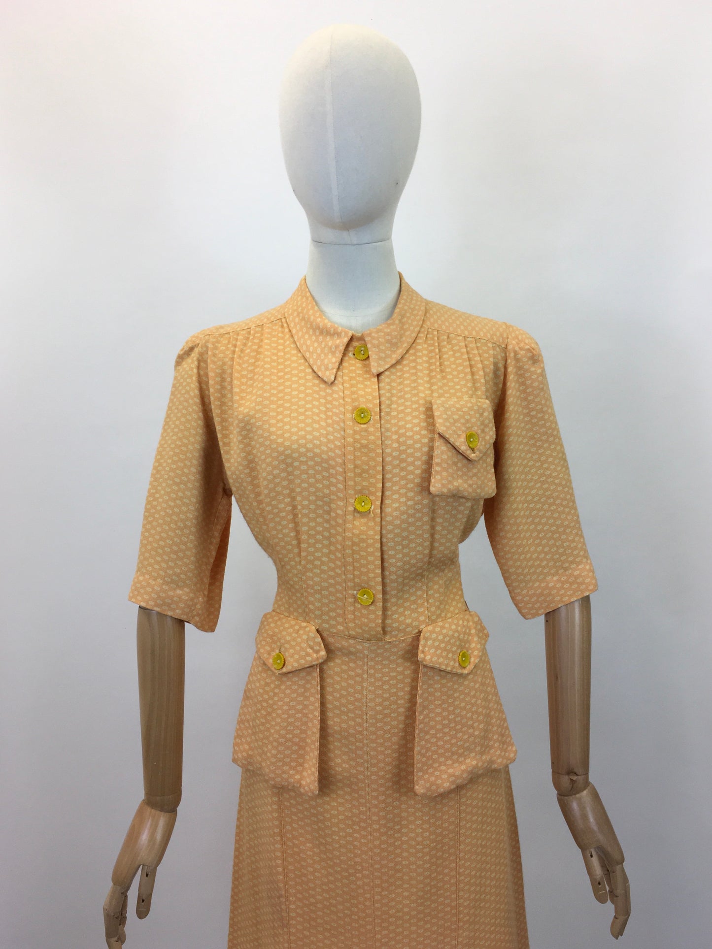 Original 1940's Gorgeous Moygashol Linen Dress - In An Apricot Polka Dot With Yellow Buttons