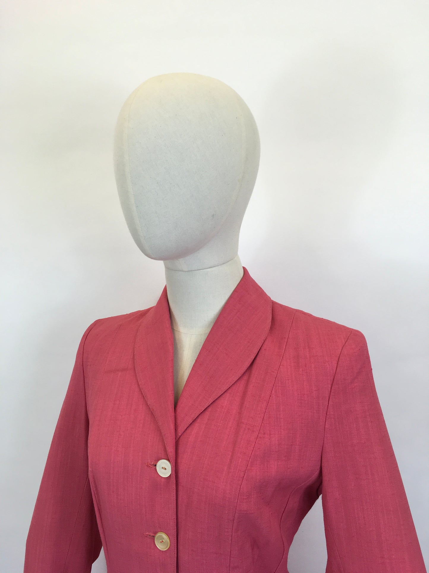 Original 1940’s Fabulous Bubblegum Pink 2pc Suit - In A Gorgeous Linen Fabric