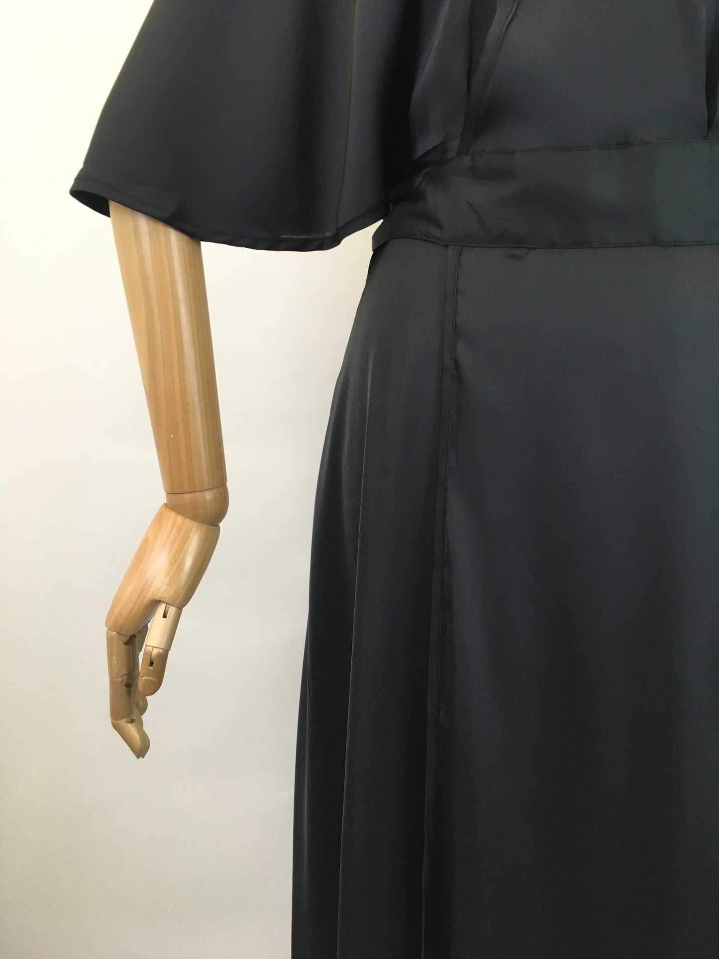 What Katie Did Loungewear Robe - In Black