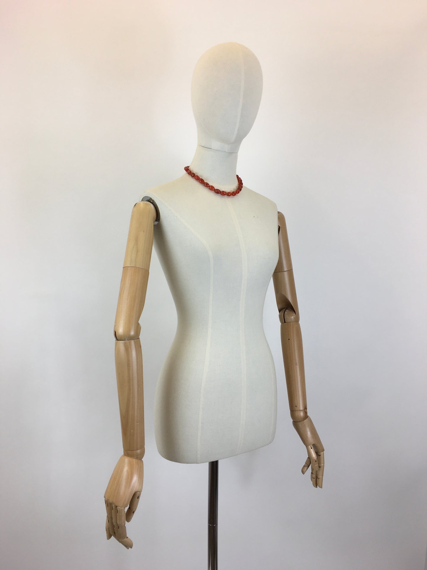 Original 1940's Darling Amber Graduated Beaded Necklace - With Screw Fastening to the Nape