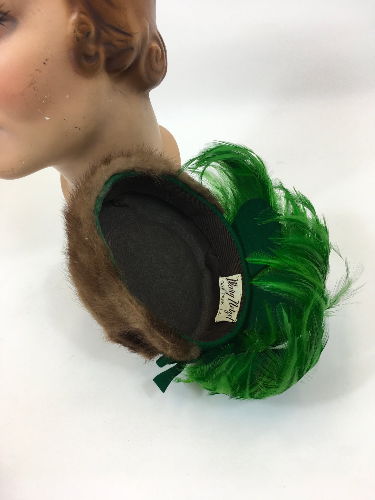 Original 1940's Stunning Head Piece - In Bottle Green Felt with Bow Trims, Fur Trim & Feather Backplate