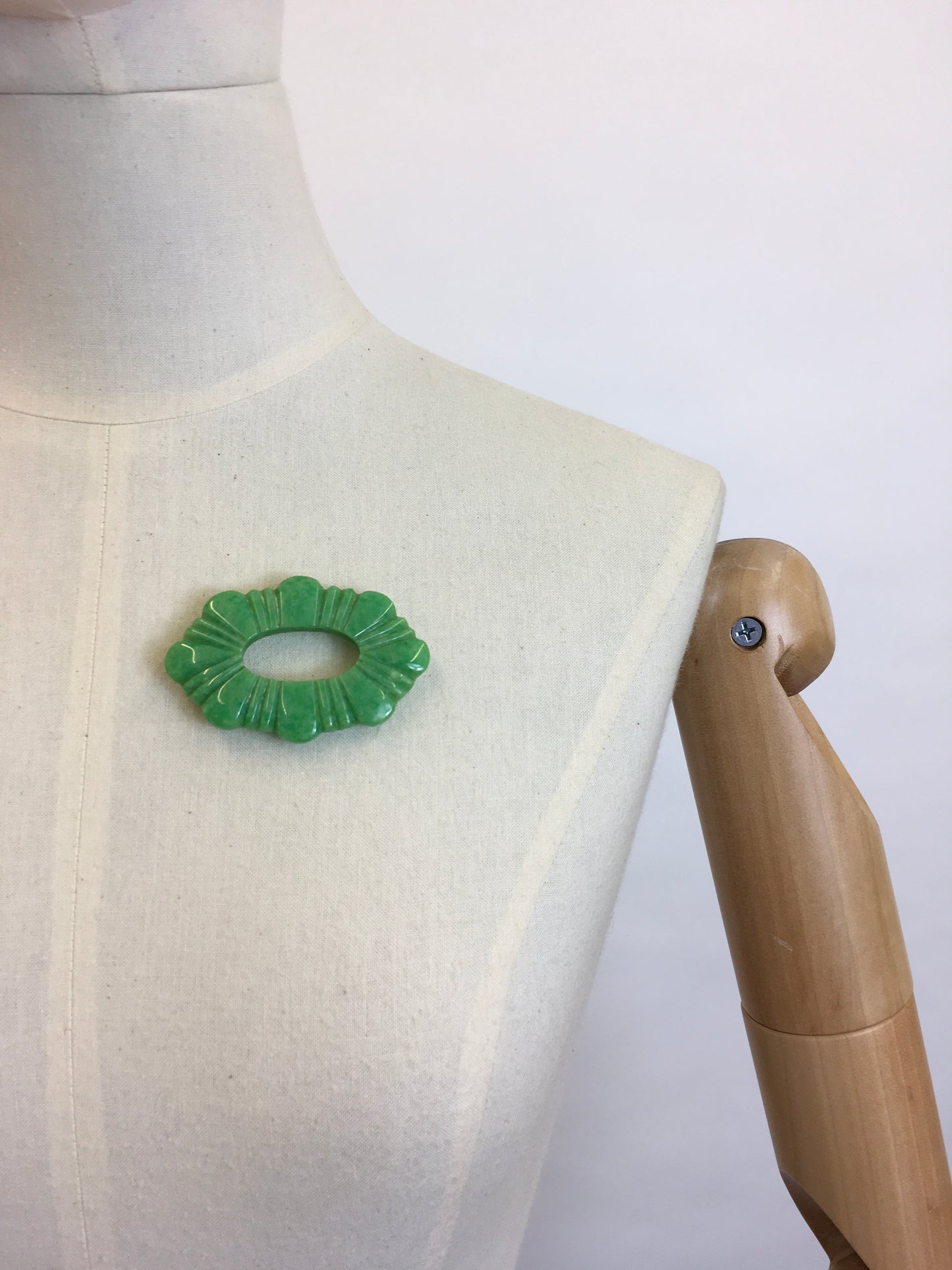 Original 1930’s Bakelite Brooch - In Classic 30’s Mint Green
