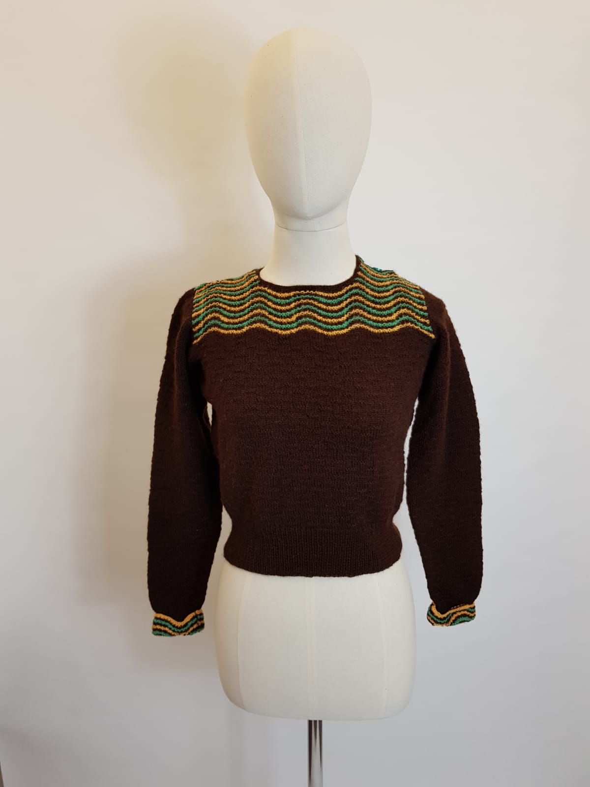 Knitting For Victory - Original 1940’s Pattern Reproduction Knitwear