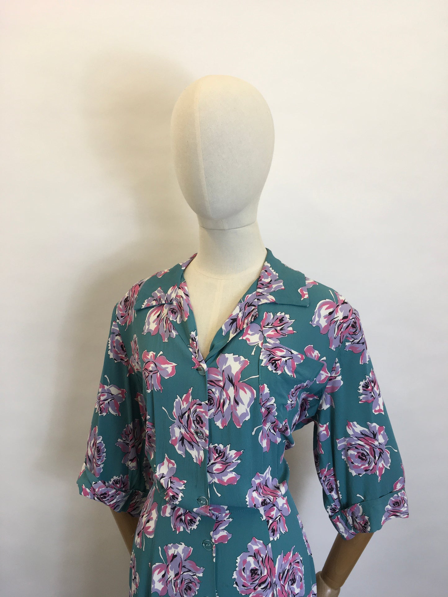 Original 1940's VOLUP Floral Rayon Dress - Beautiful Rayon in a Divine Winter Berry Colour Palette