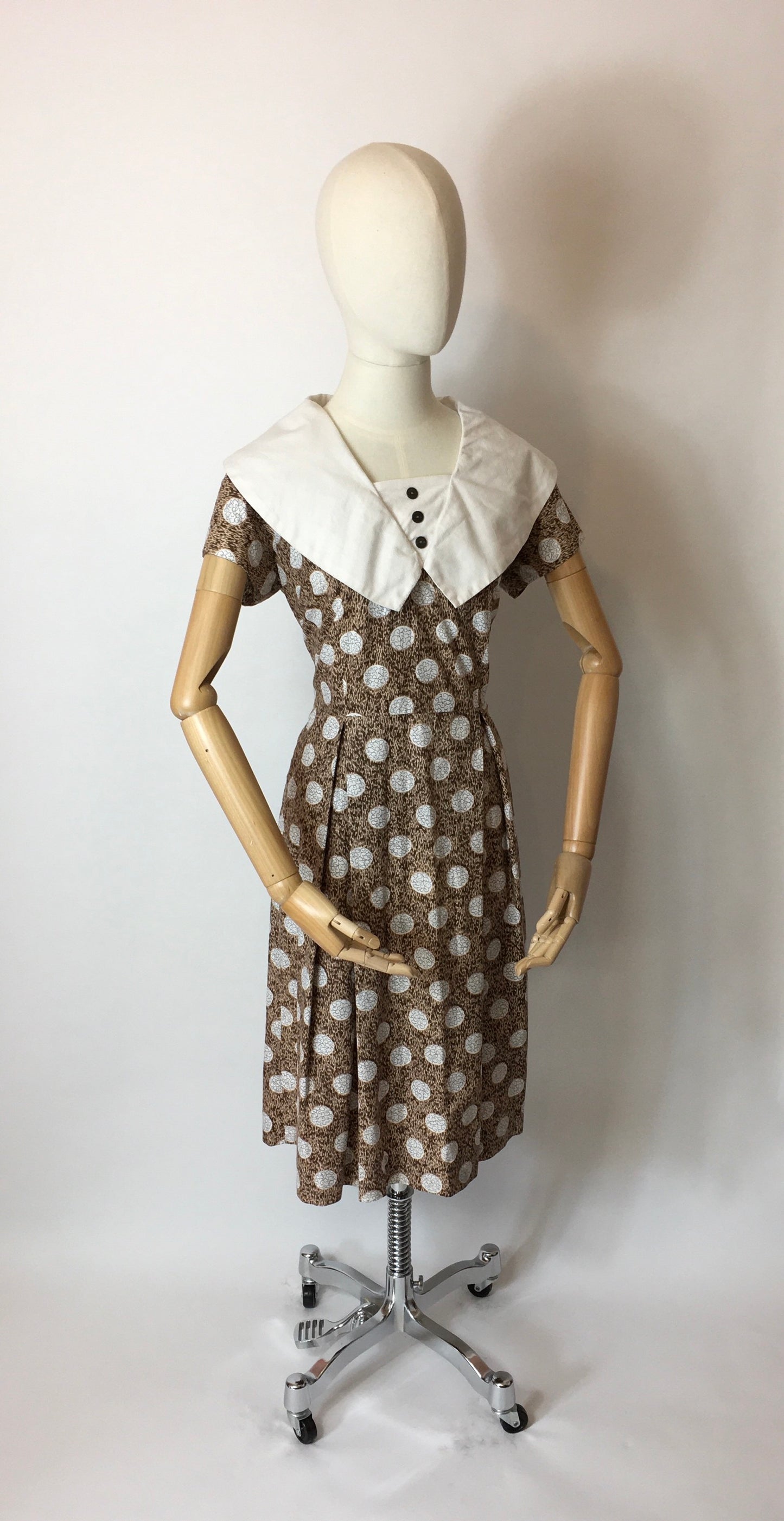 Original 1950s Cotton Day Dress - Lovely Geometric Print in Browns, Beiges and Whites
