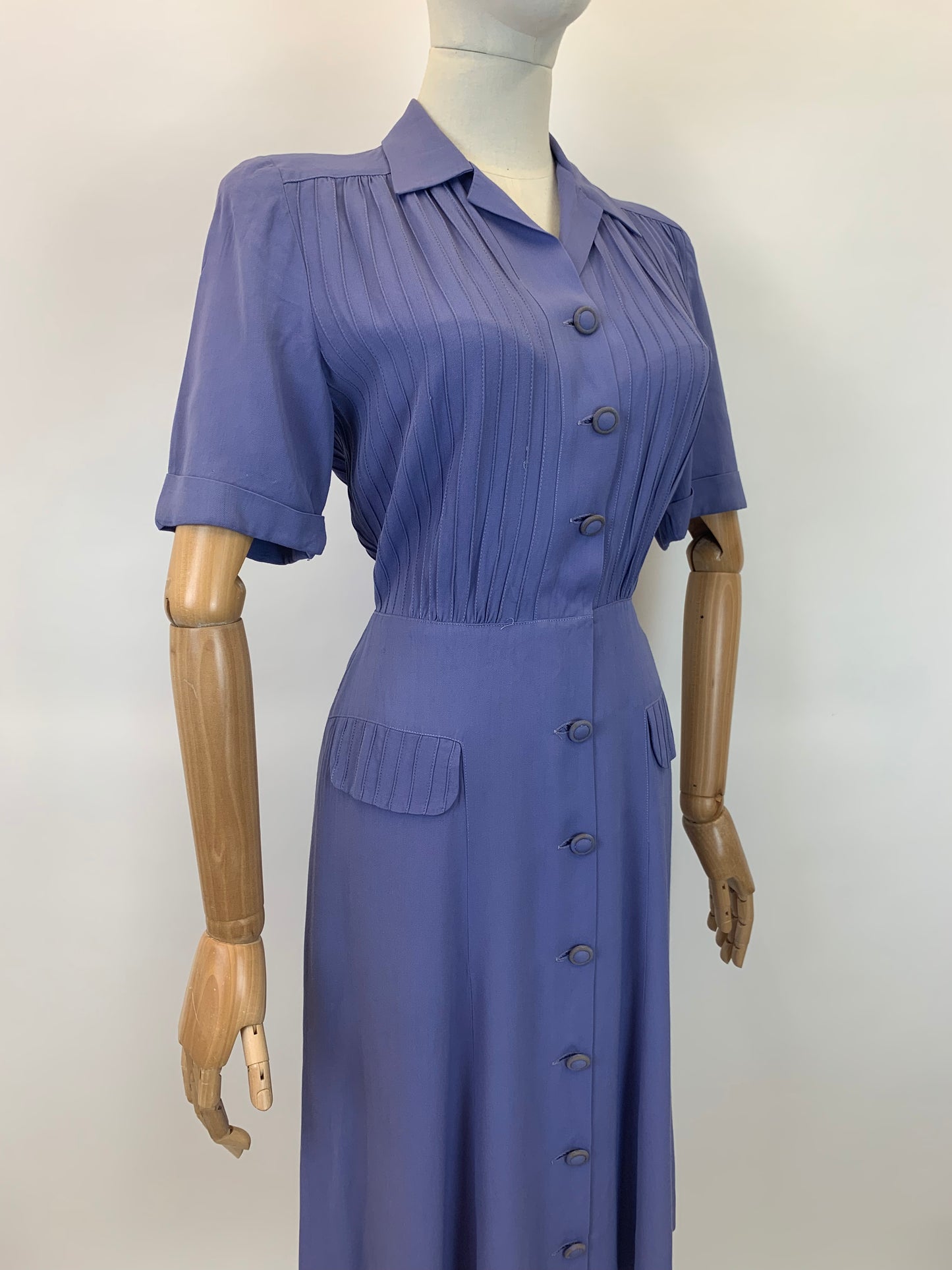 Original 1940's Darling Day Dress - With Delightful Pleatwork in Periwinkle