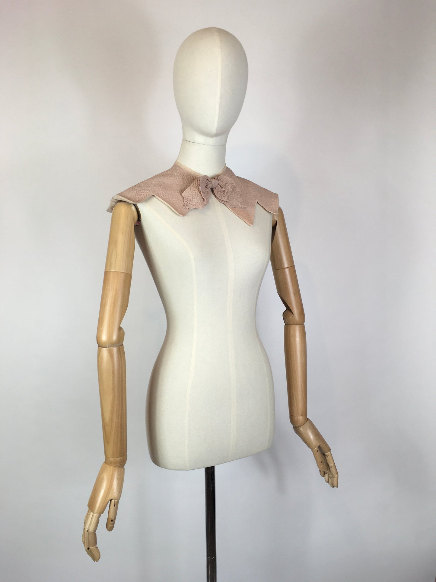 Original 1930’s / 1940’s Collar with Bow Detailing - In A Powder Pink Crepe
