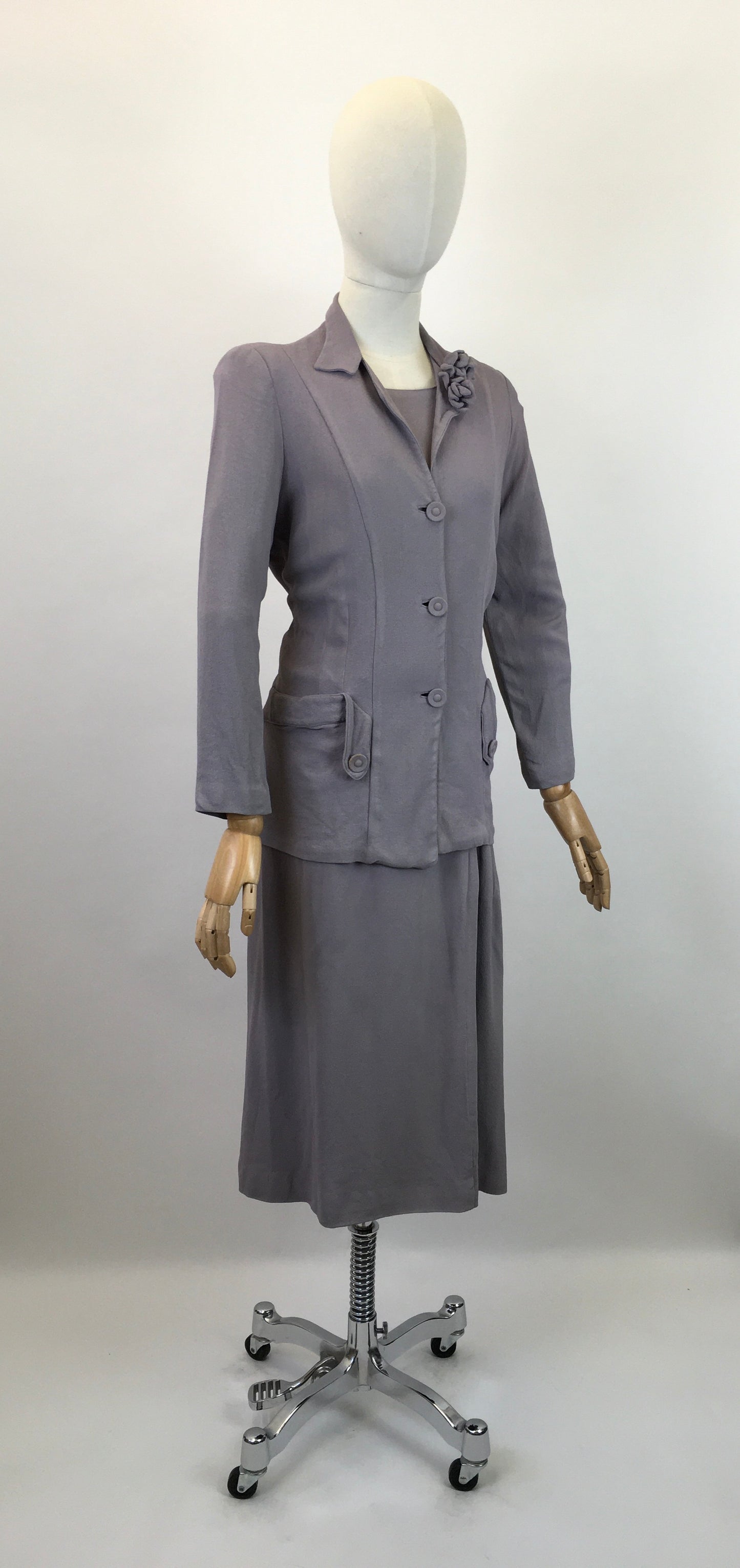 Original 1940's Stunning VOLUP Going Away Dress and Jacket Set - In A Pale Mauve