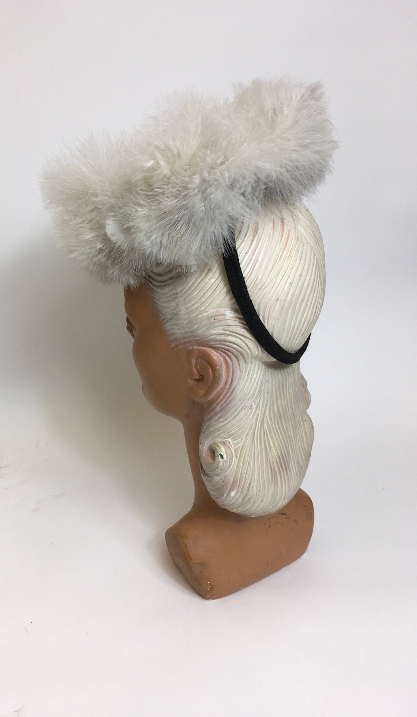 Original 1940’s Marabou Feather Toy Tilt Topper - In A beautiful powdery dove grey