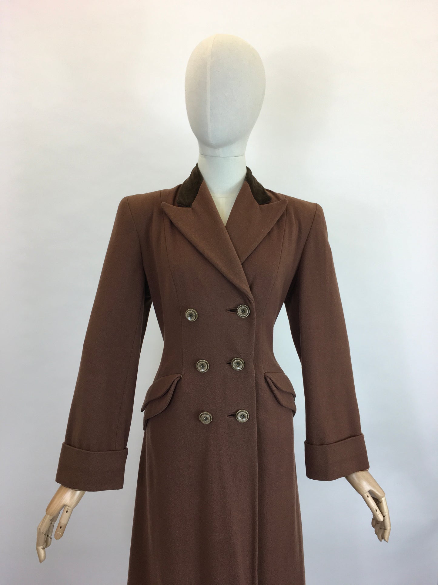 Original 1940’s SENSATIONAL Brown Wool Coat - With A Beautiful Rich Brown Velvet Trim