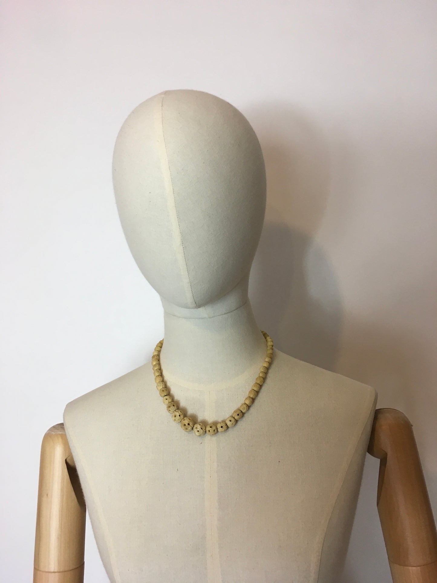 Original 1930’s Celluloid Necklace In a Buttermilk Cream - Festival Of Vintage Fashion Show Exclusive